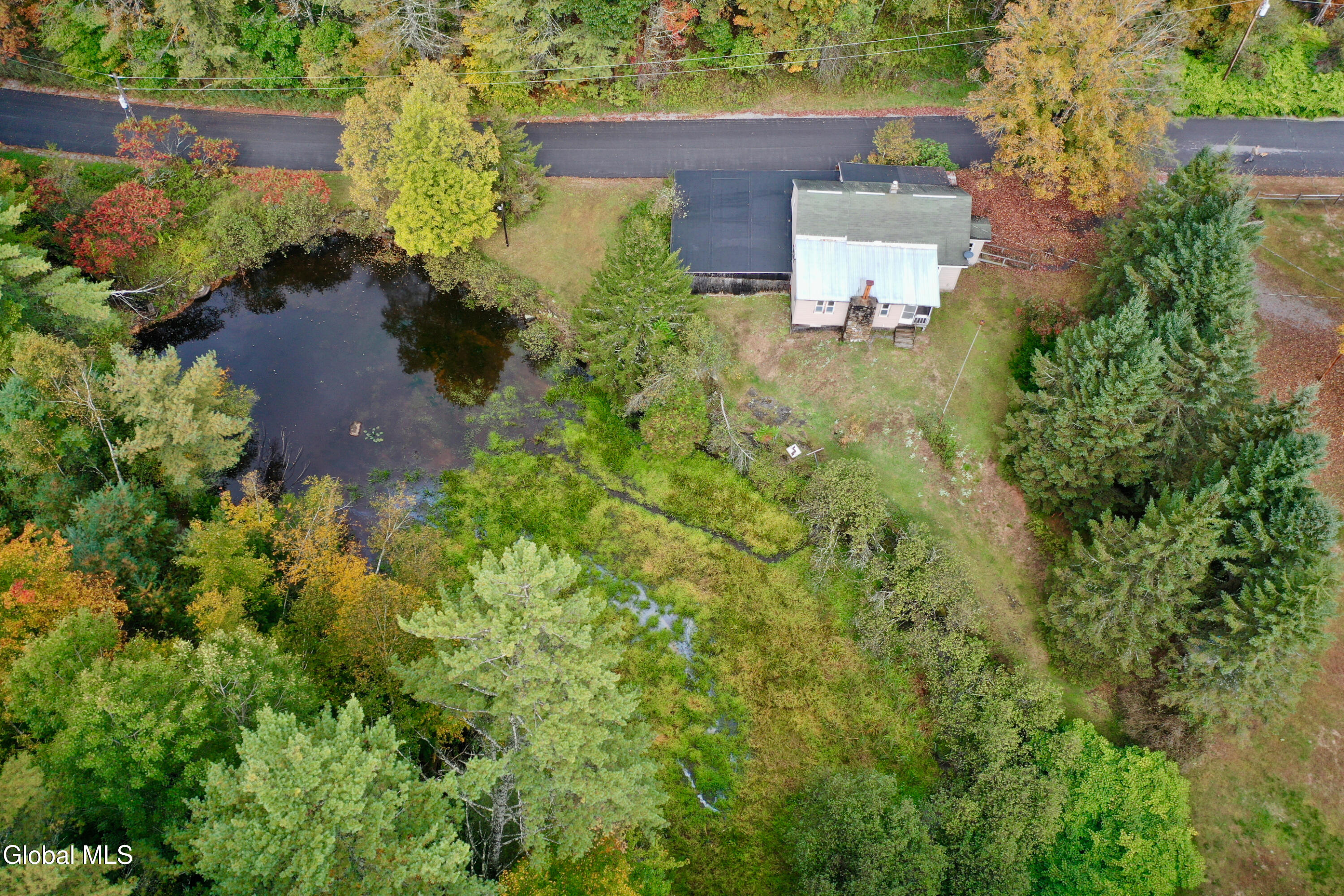 318 Howe Road
