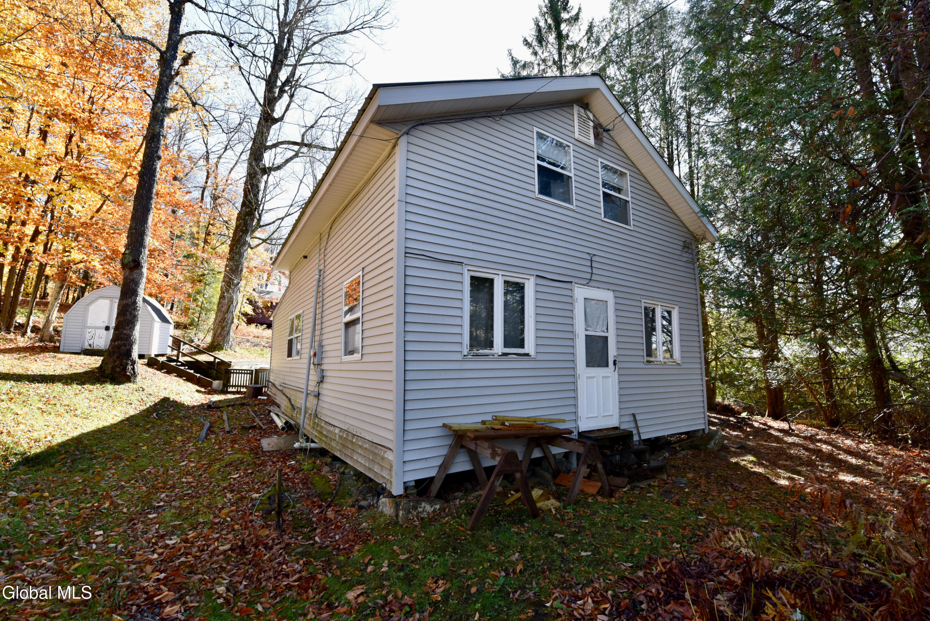 4 DELAVAN Avenue, Greenfield
