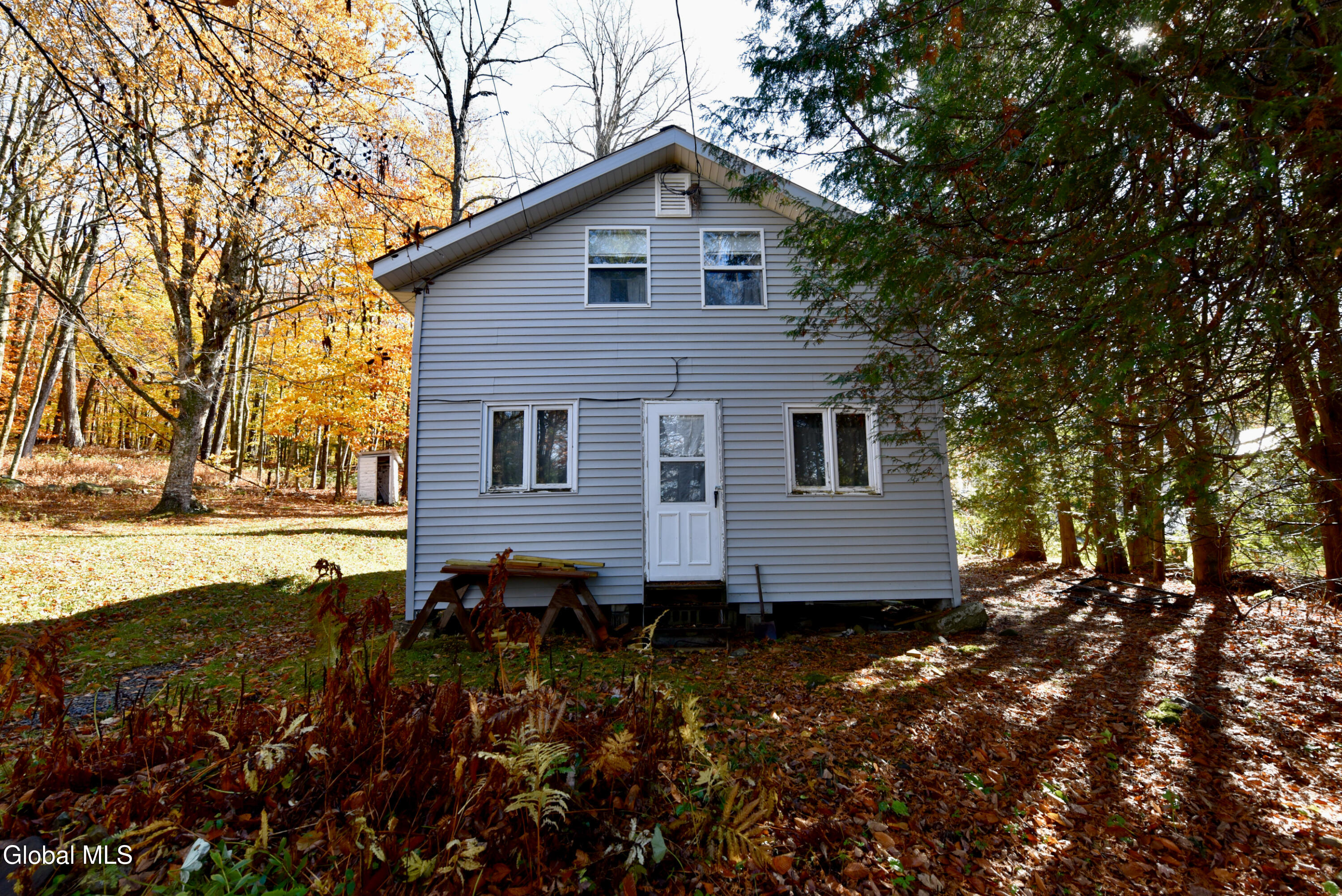 4 DELAVAN Avenue, Greenfield