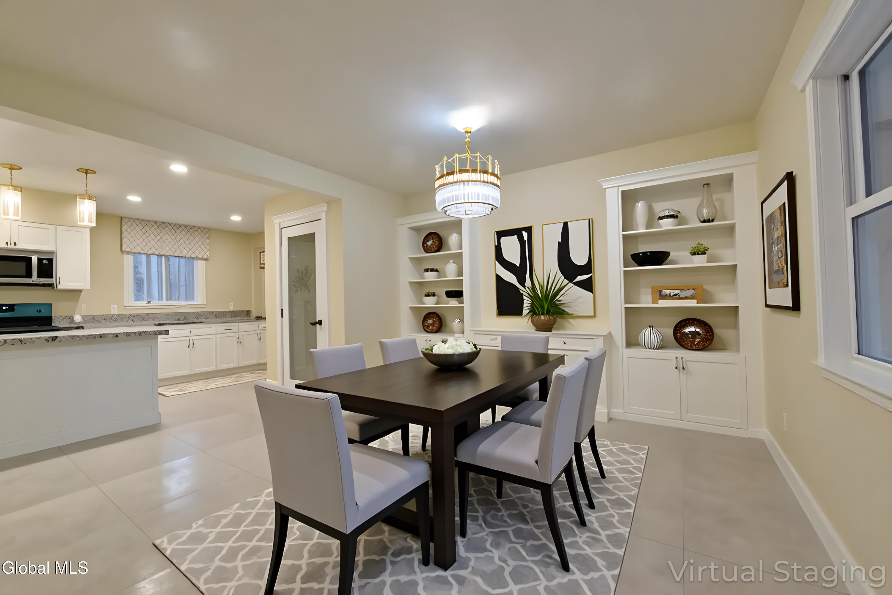 1011 Middleline Road