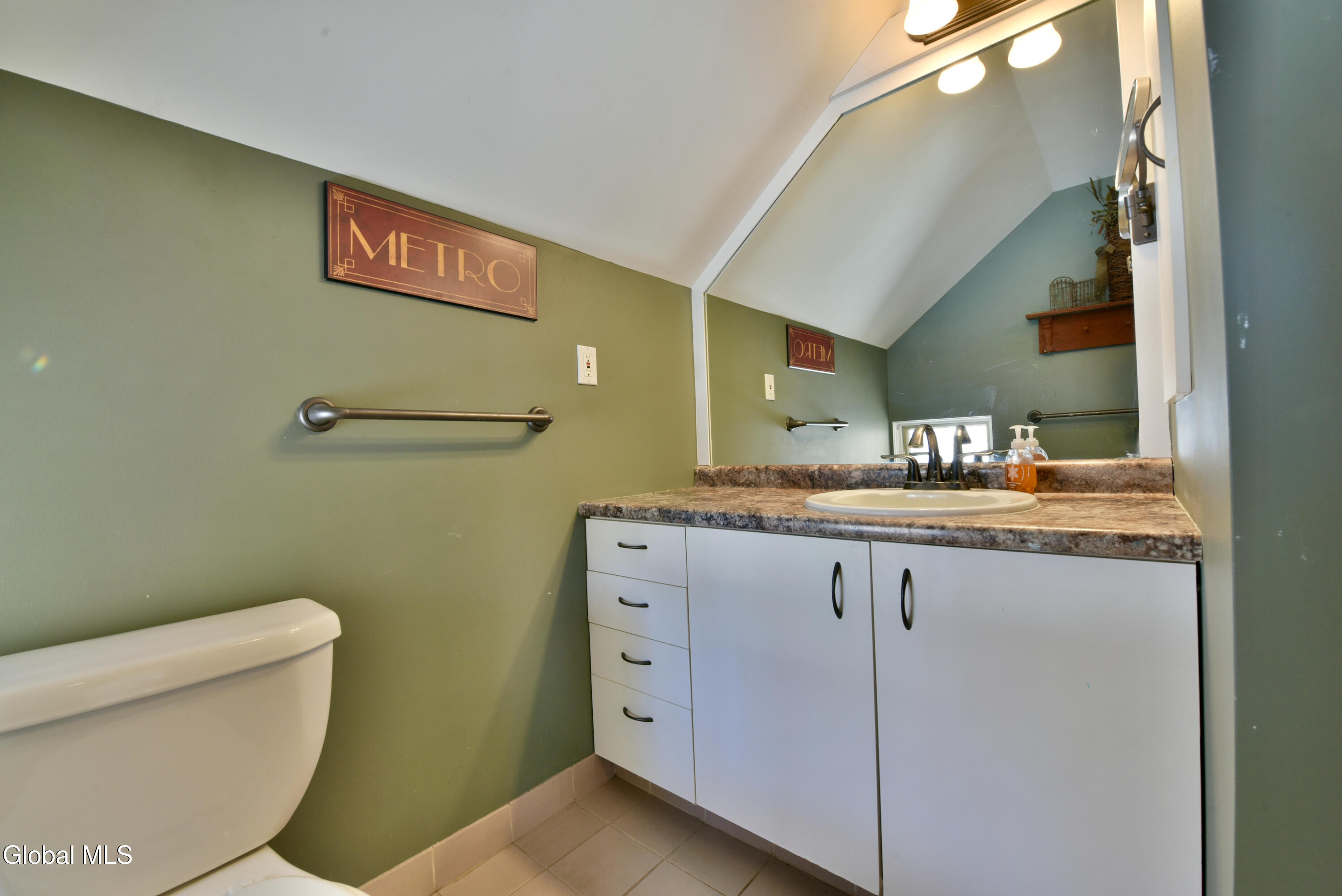 321 Ruggles Road