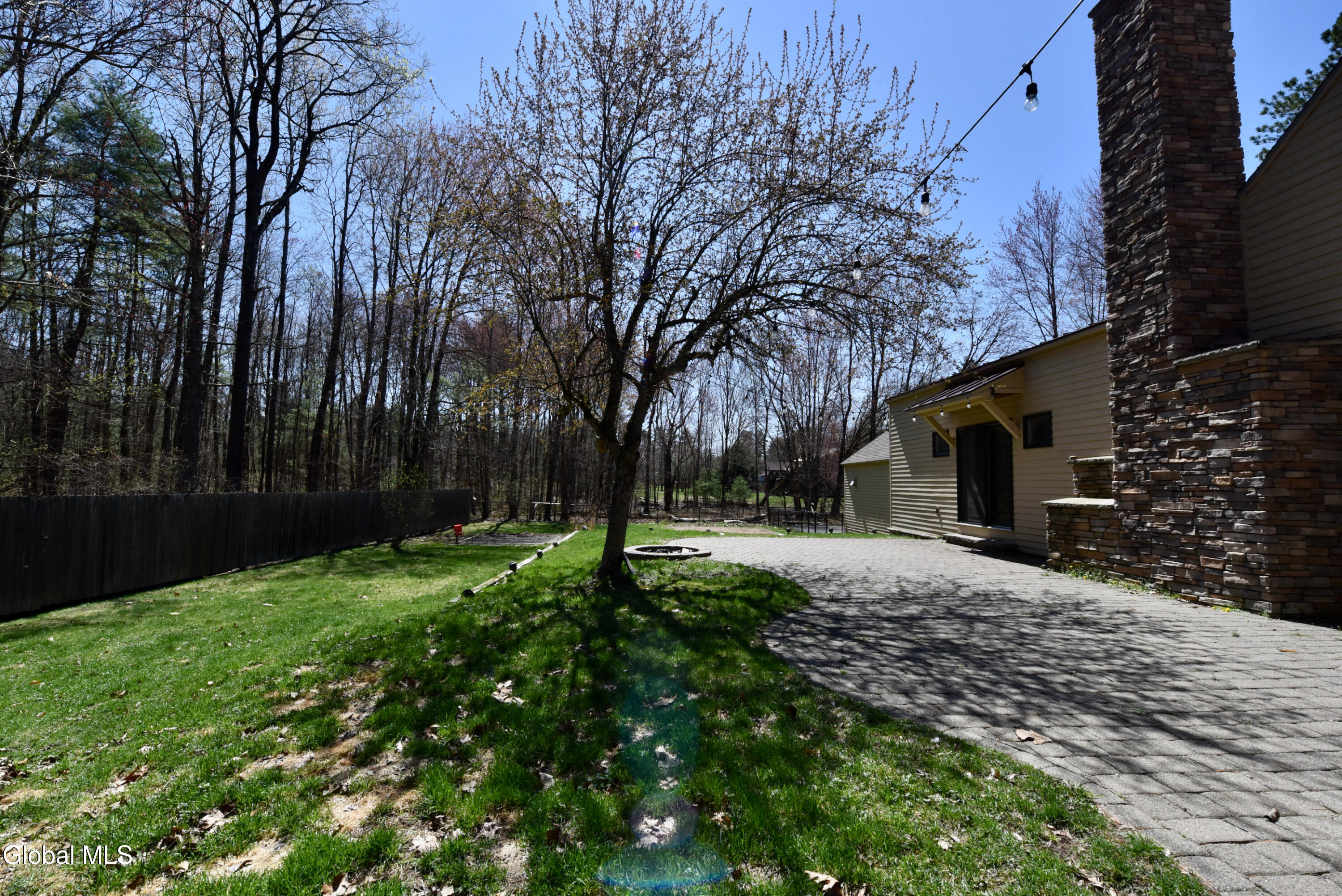 321 Ruggles Road