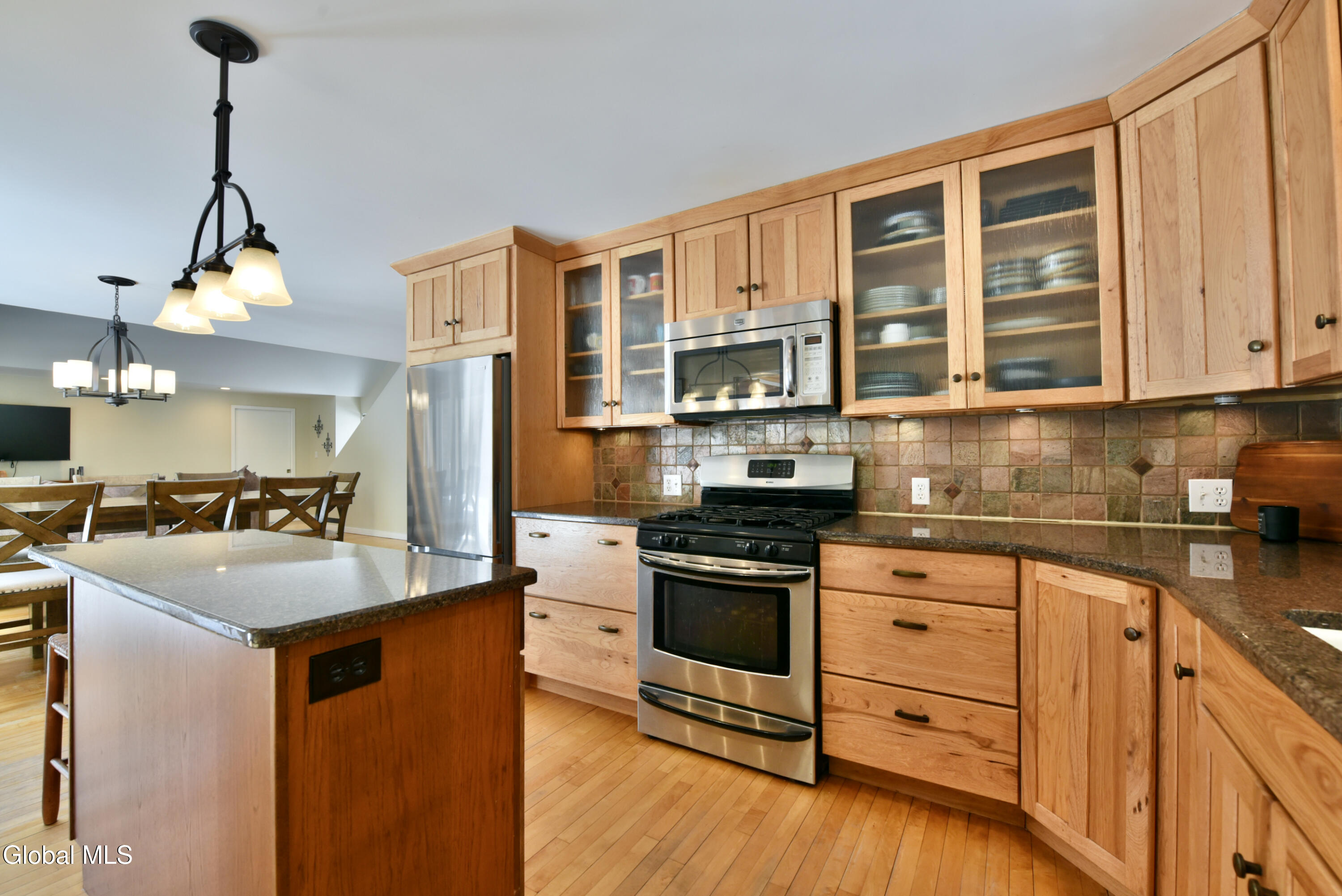 321 Ruggles Road