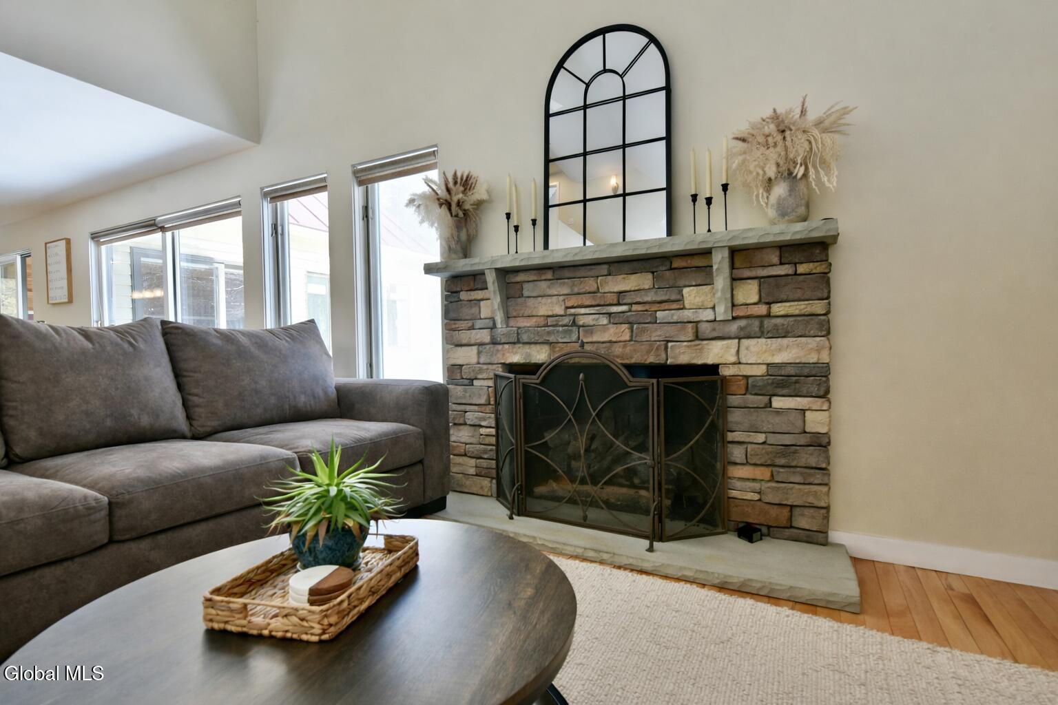 321 Ruggles Road