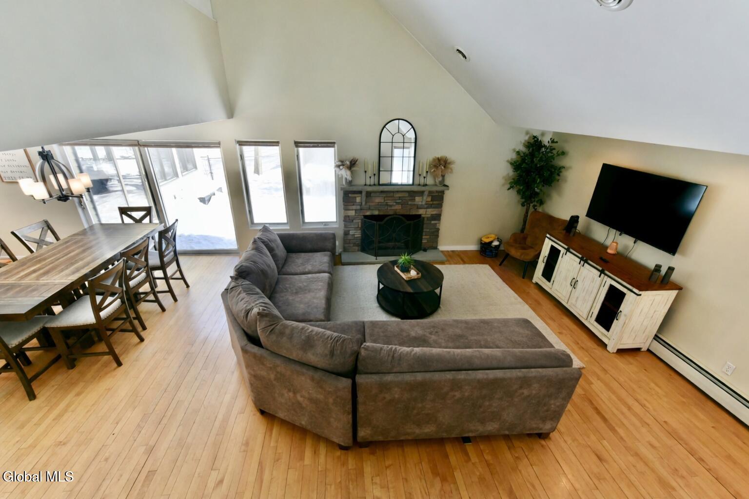 321 Ruggles Road