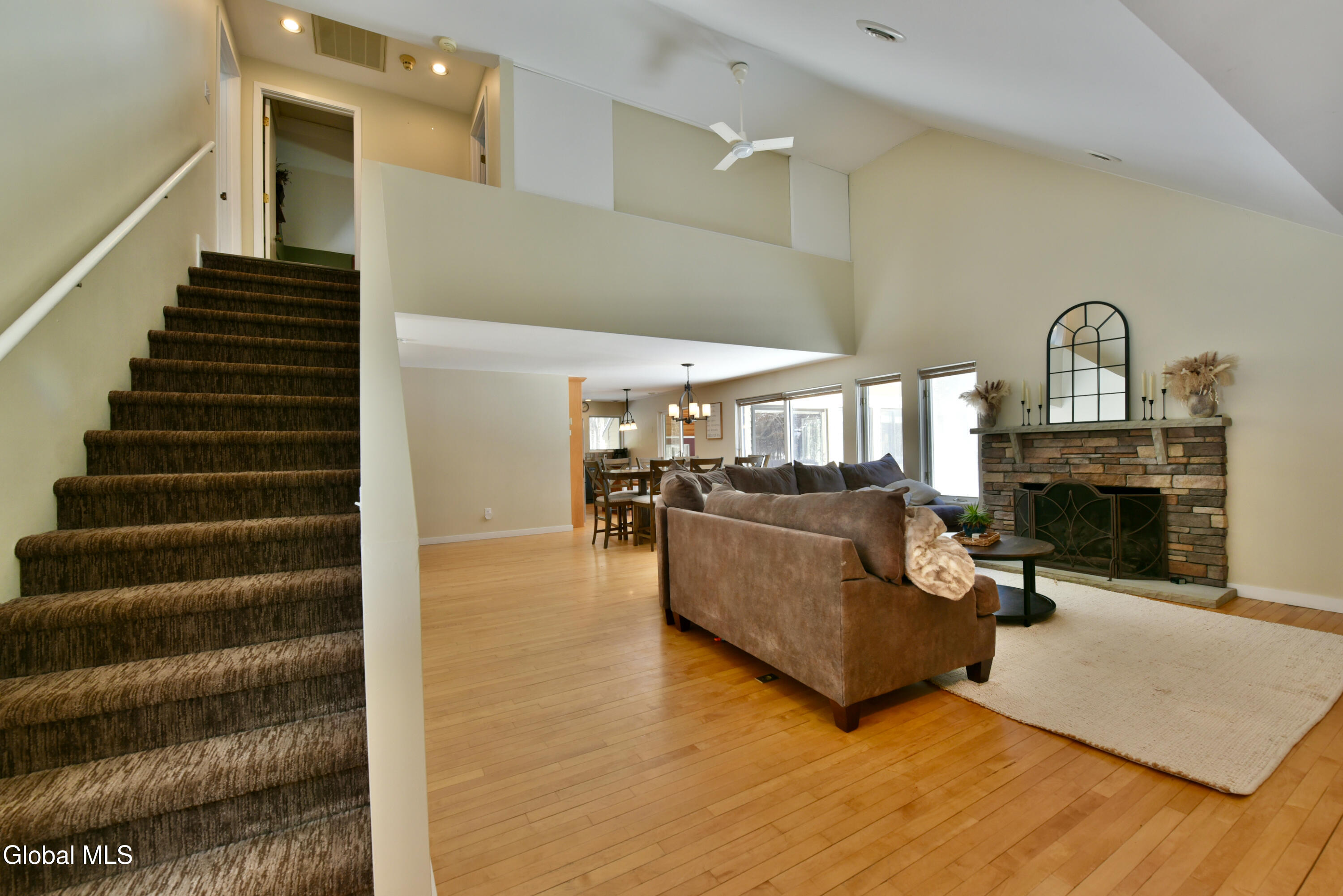 321 Ruggles Road