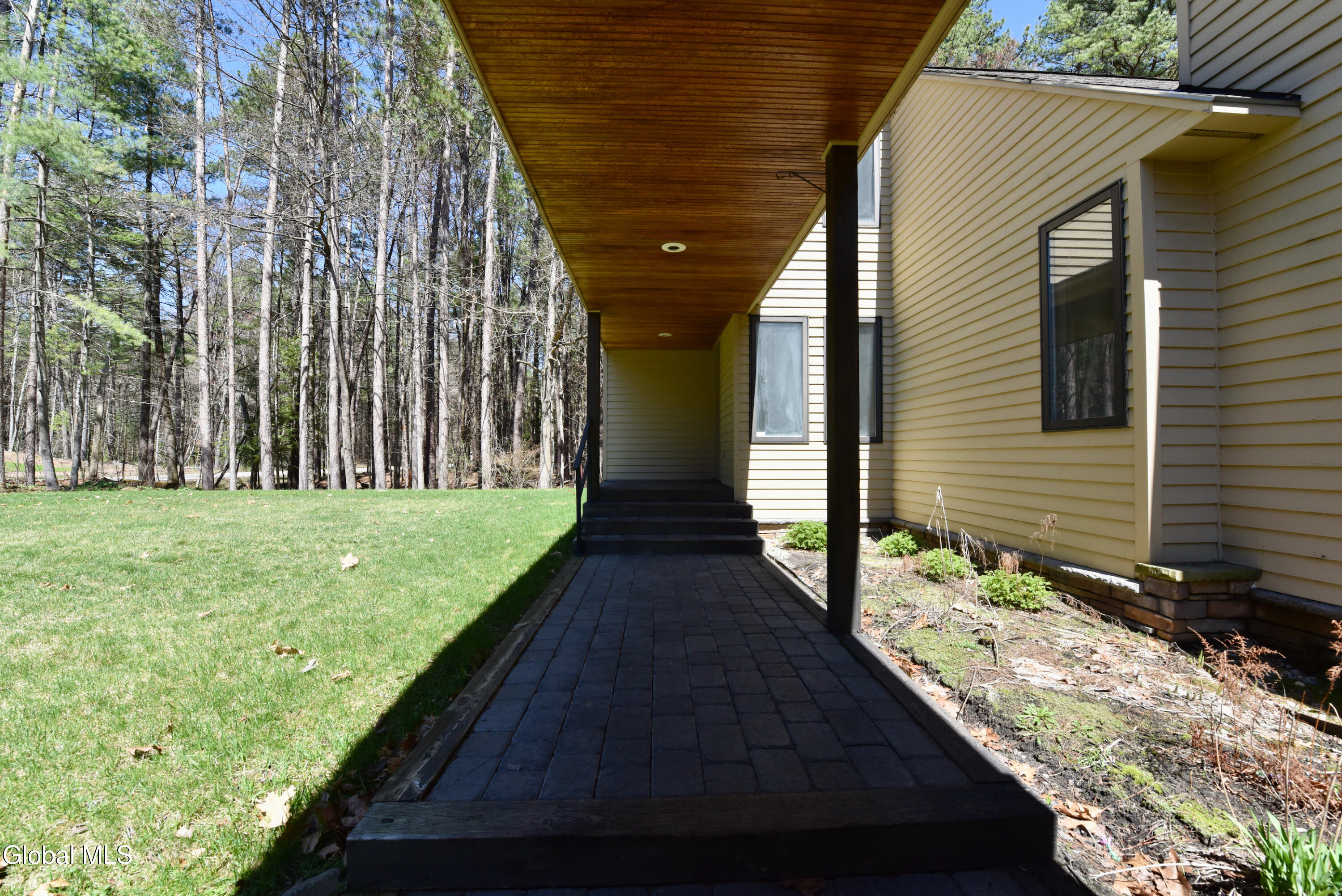 321 Ruggles Road