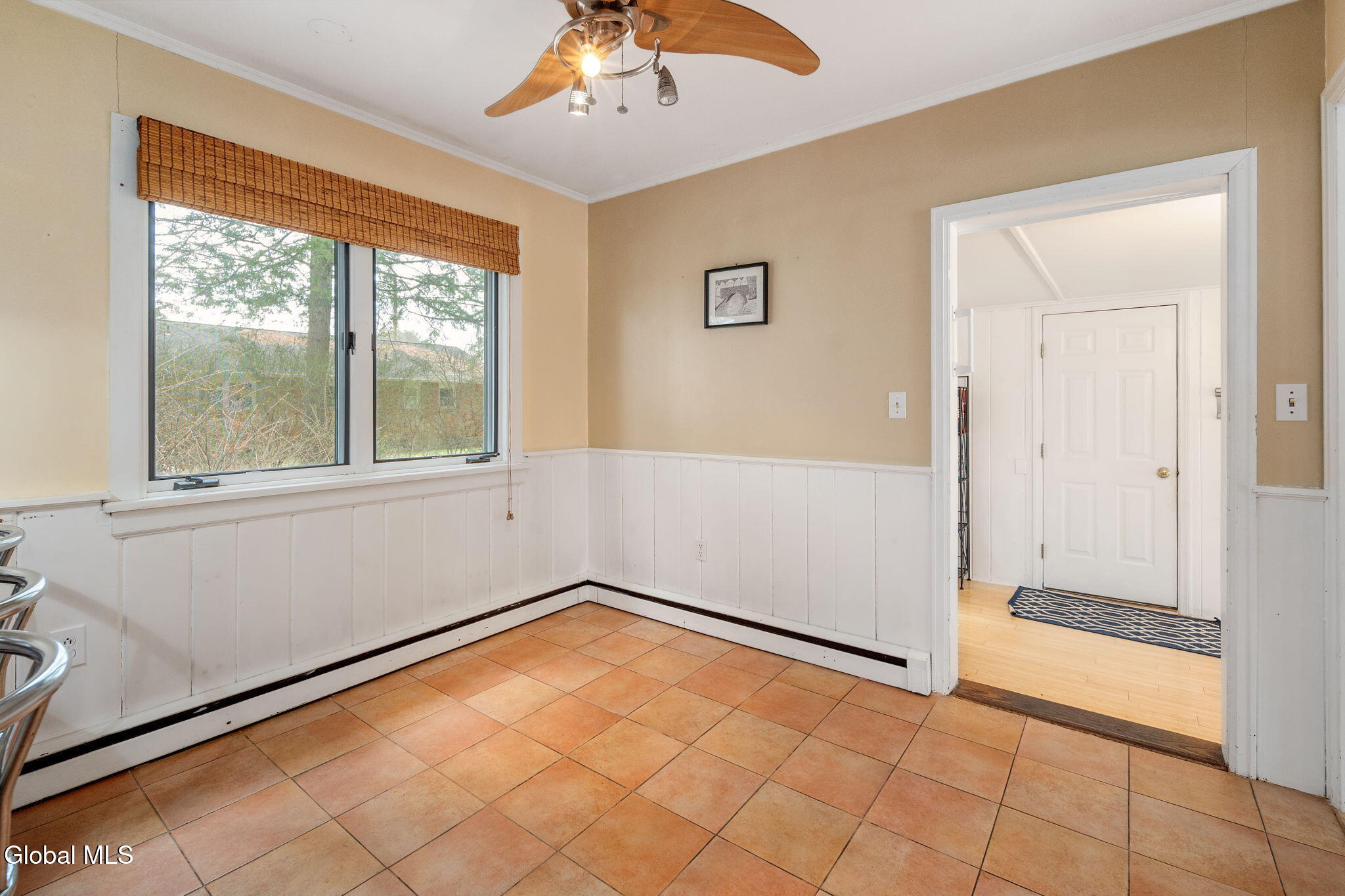 6 Springwood Drive