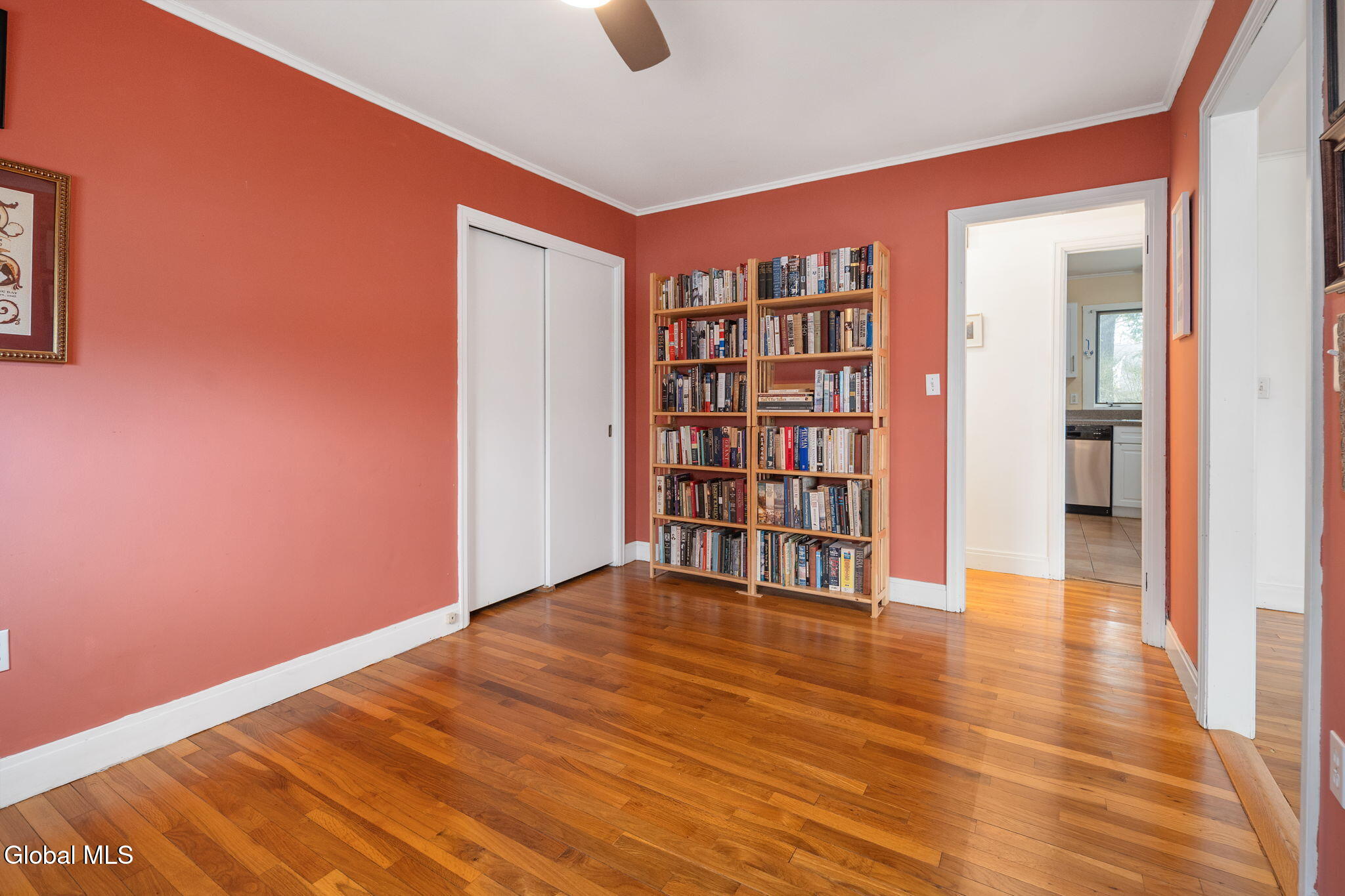 6 Springwood Drive