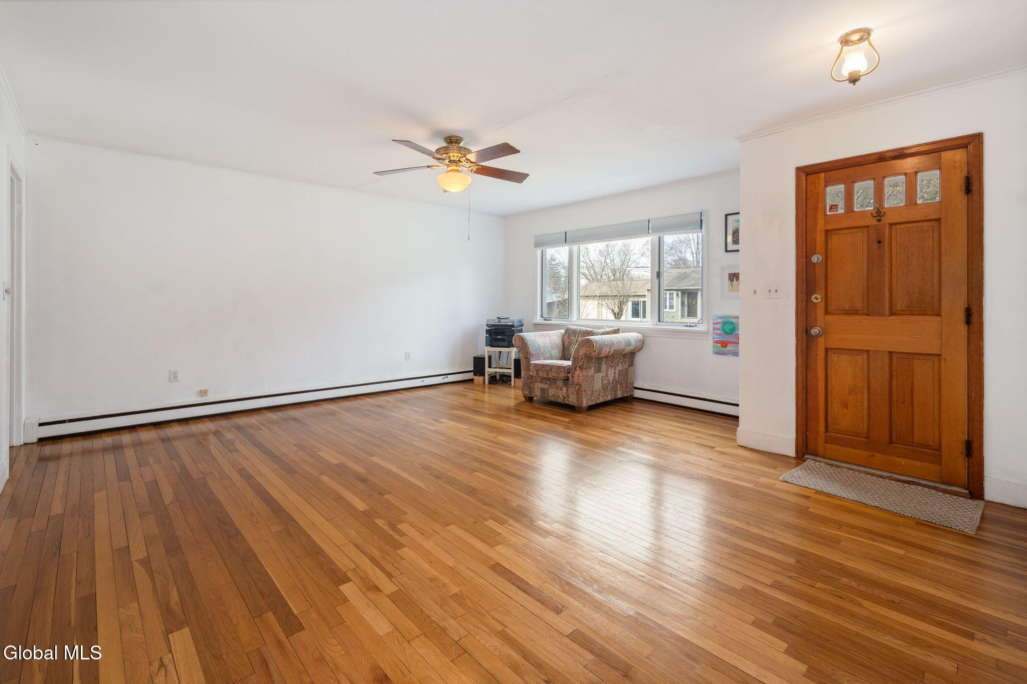 6 Springwood Drive