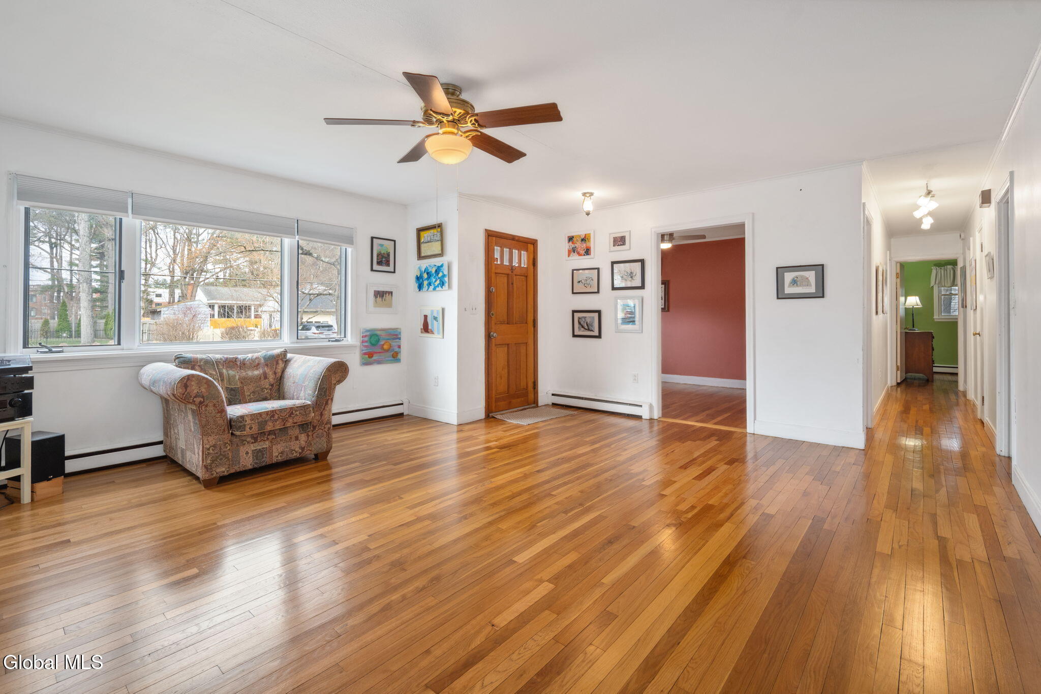 6 Springwood Drive