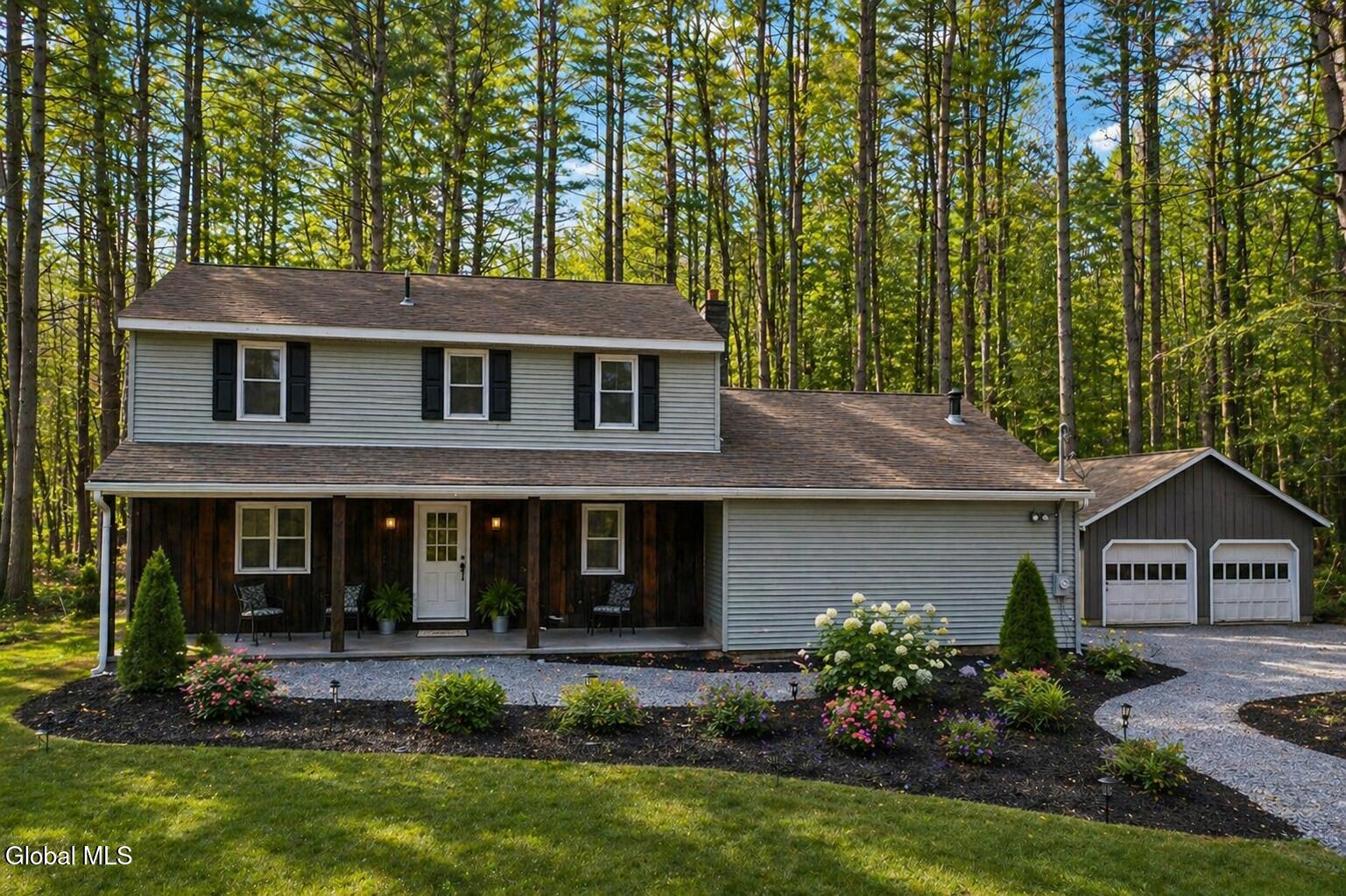 1011 Middleline Road