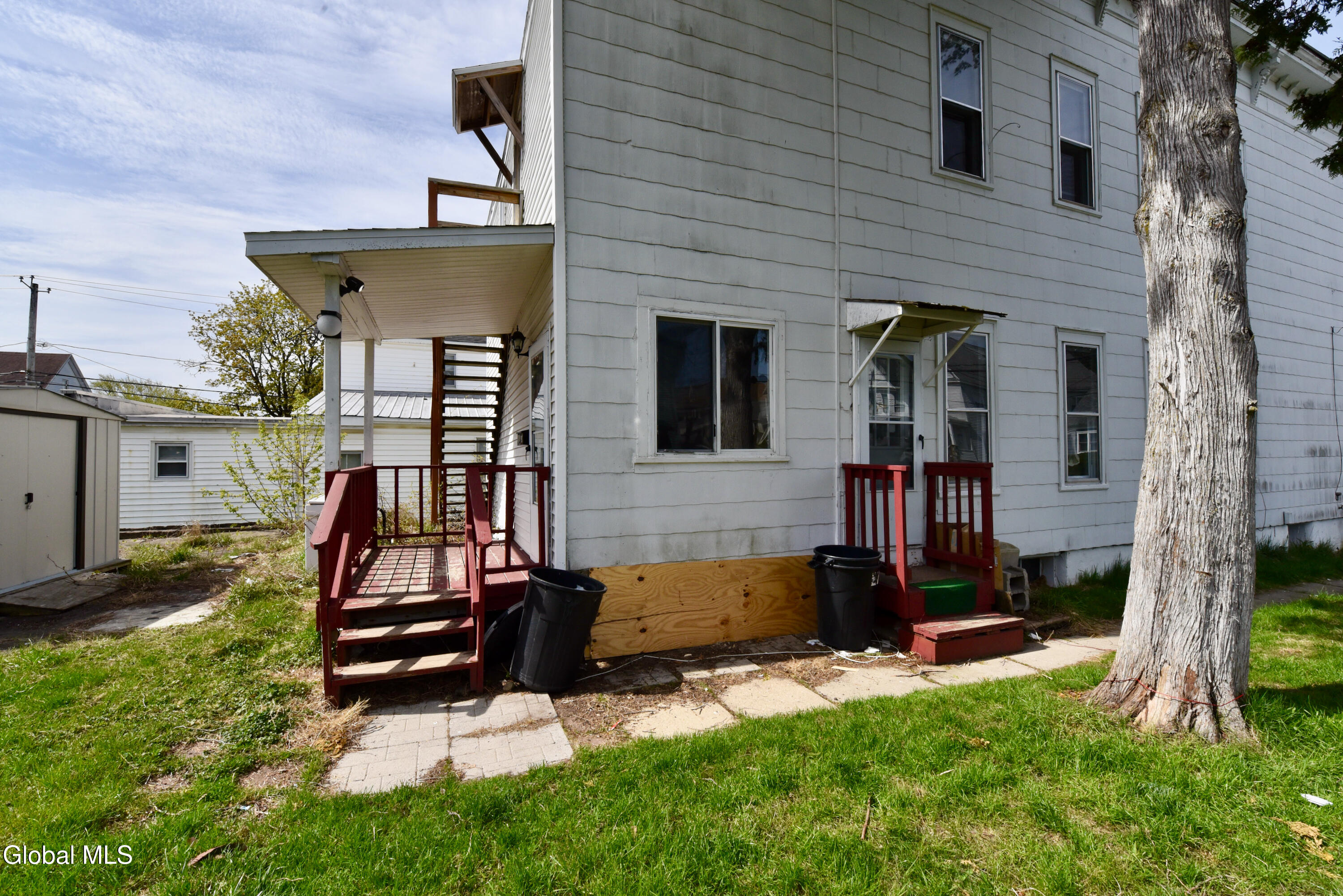 203 Brookside Avenue