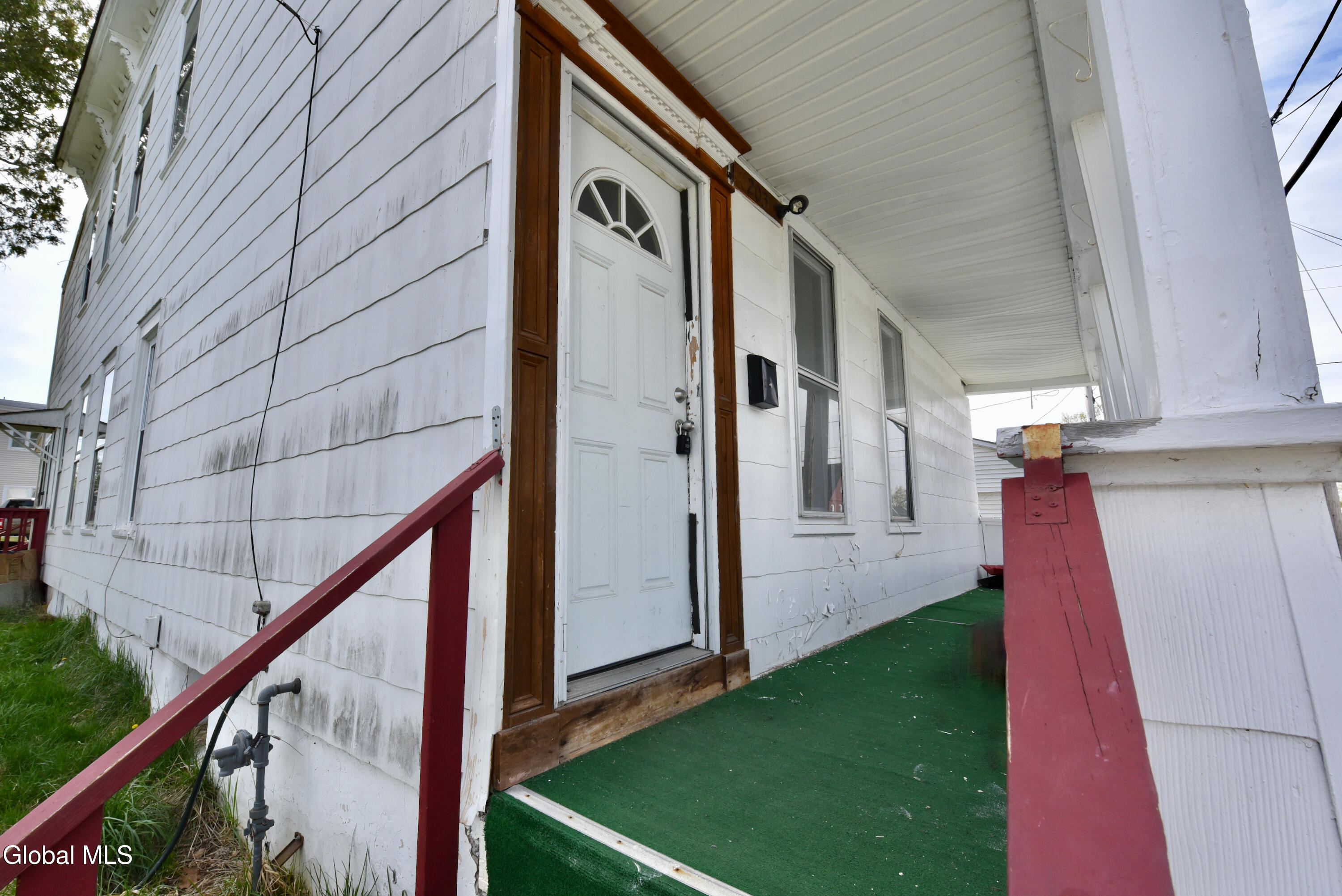 203 Brookside Avenue