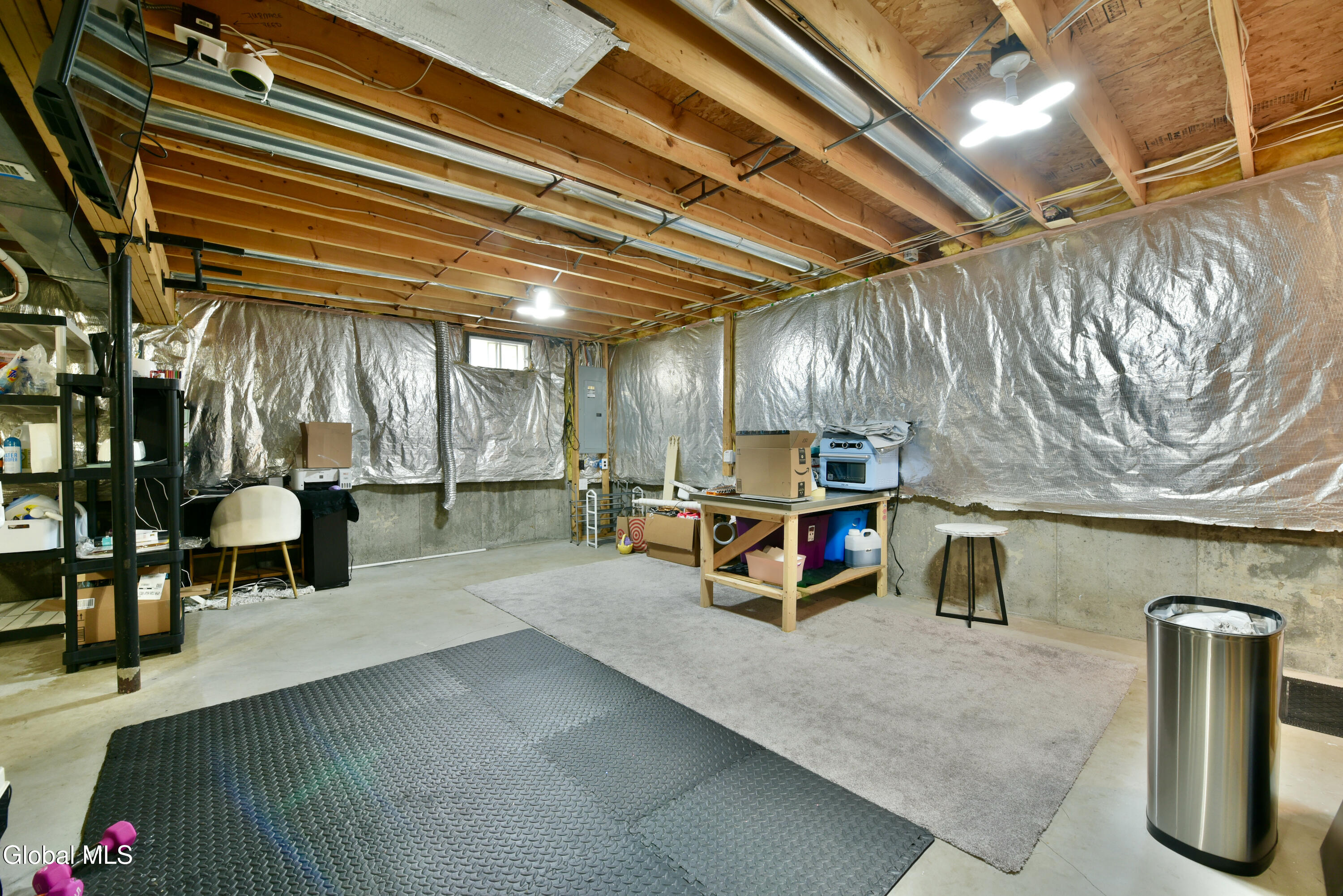 206 Lisa Drive