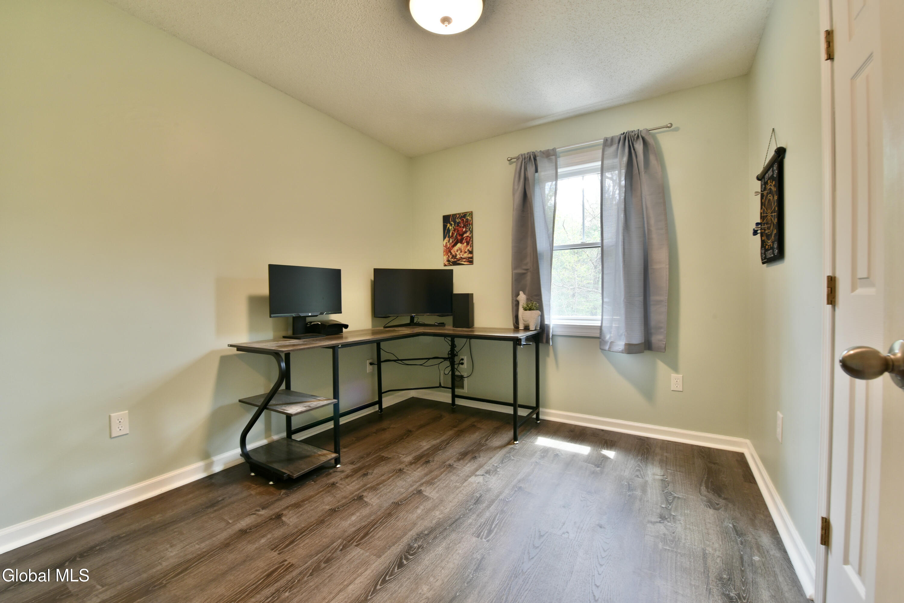 206 Lisa Drive