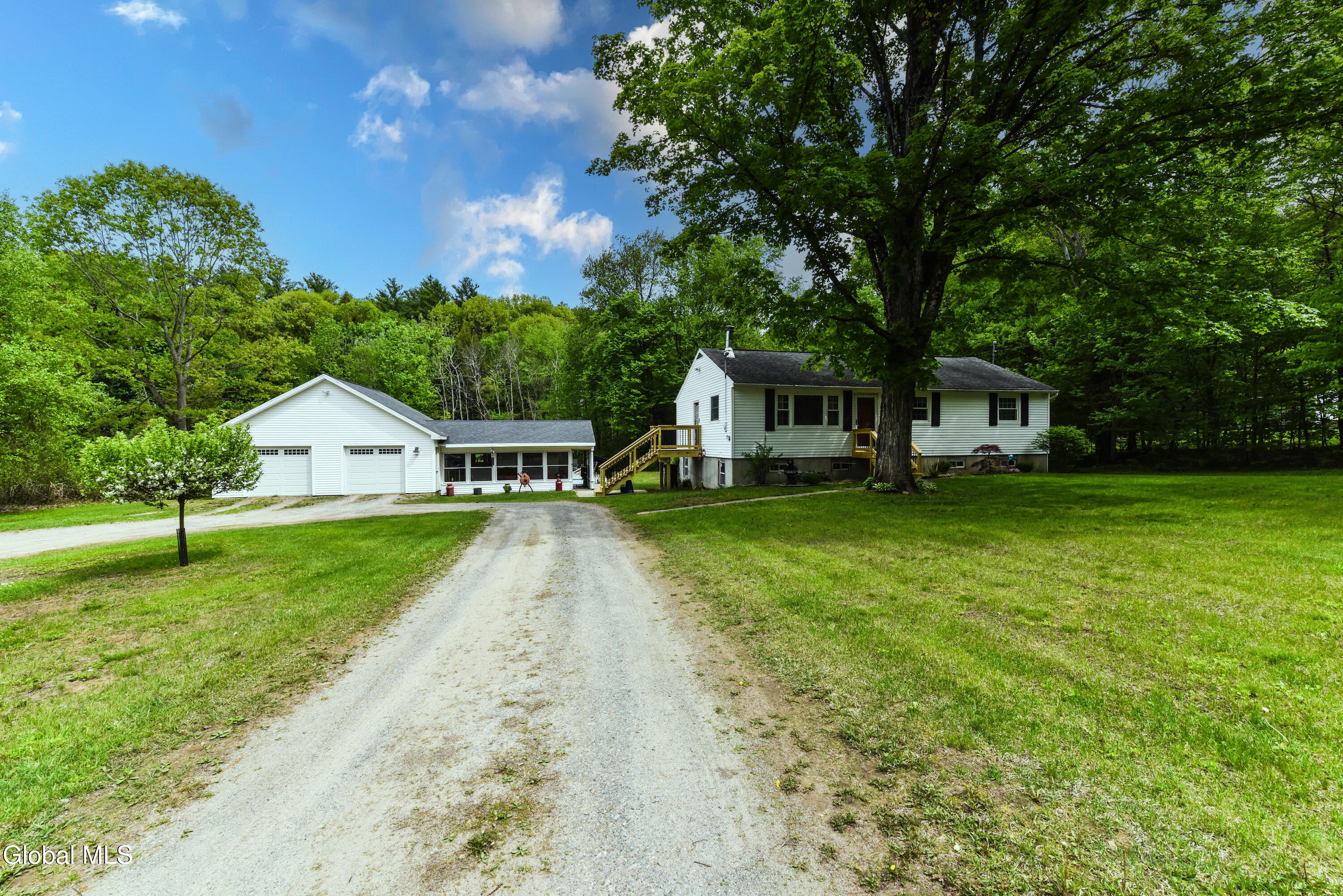 5764 Lake Road