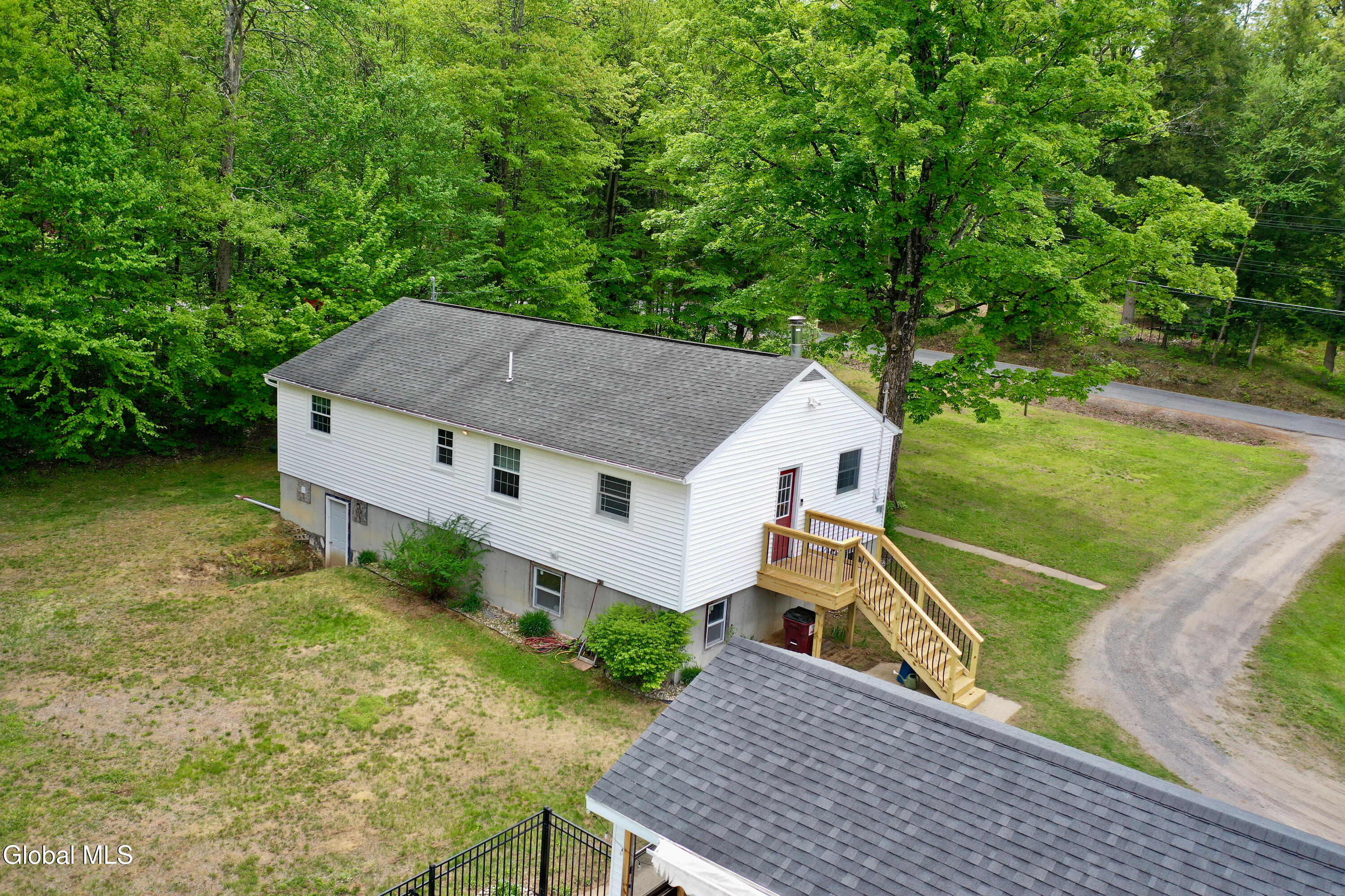 5764 Lake Road