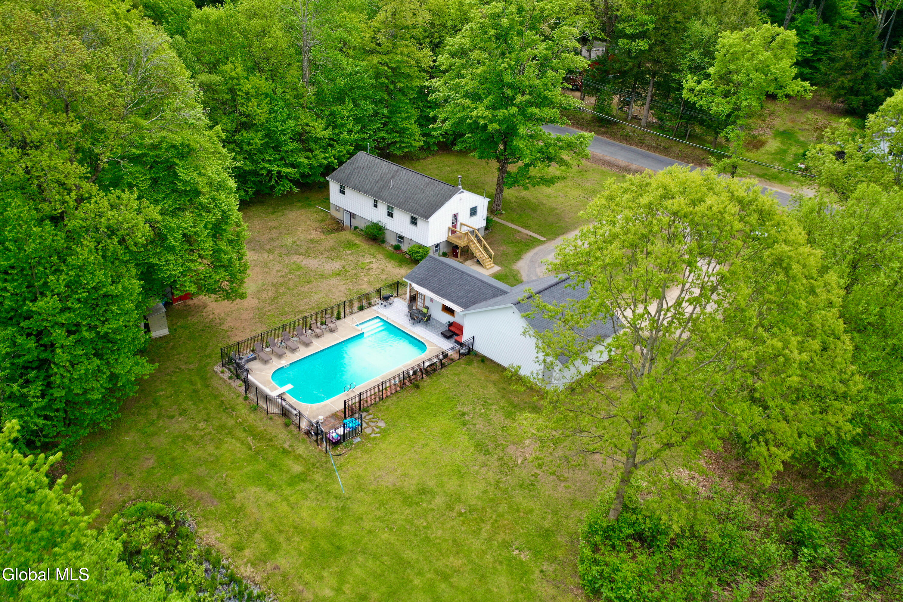 5764 Lake Road