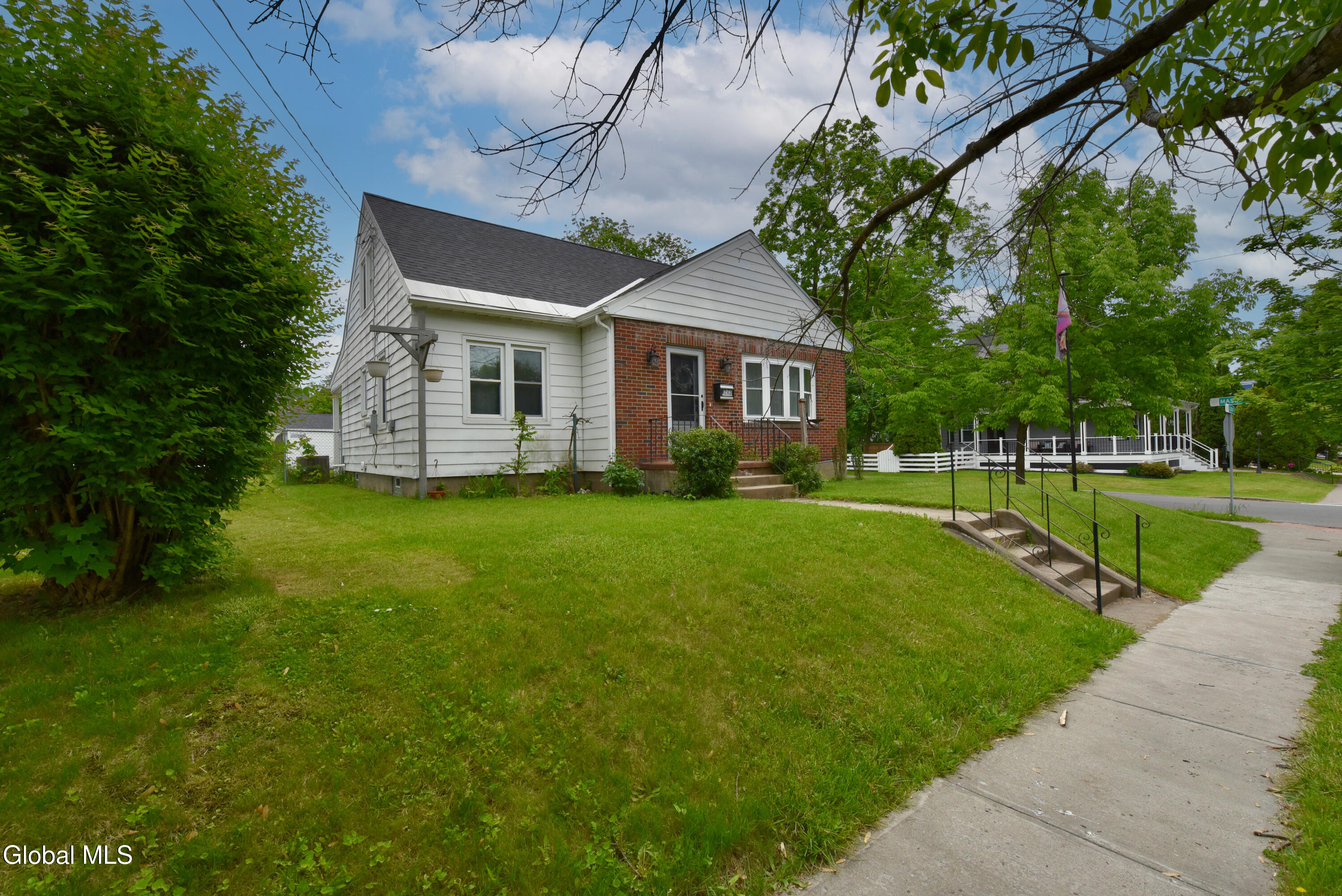 1702 Lenox Road