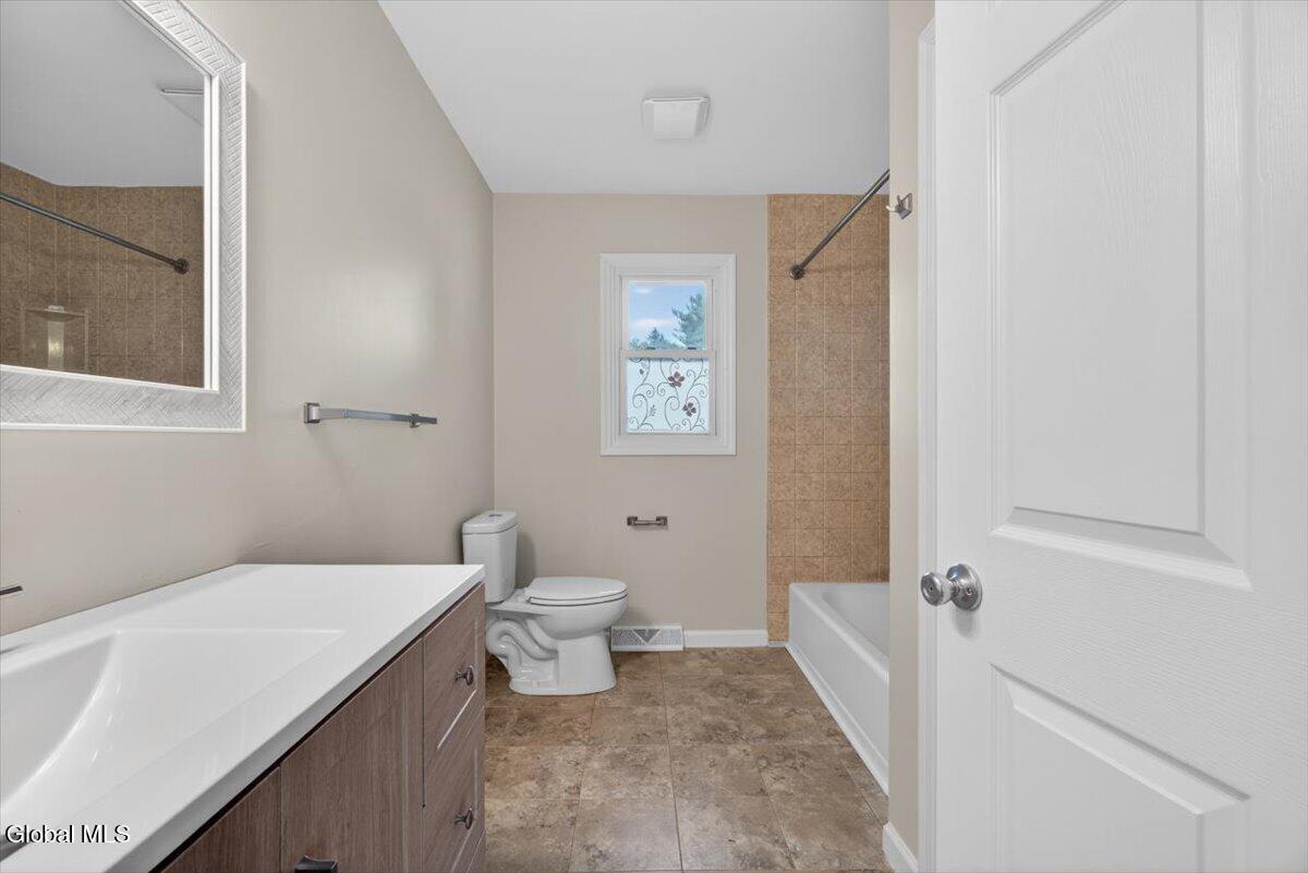 12 Winifred Drive