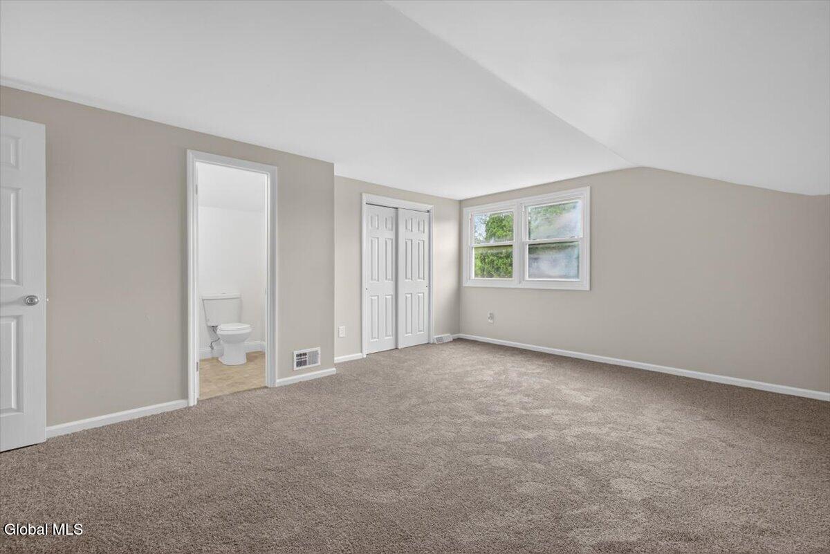 12 Winifred Drive