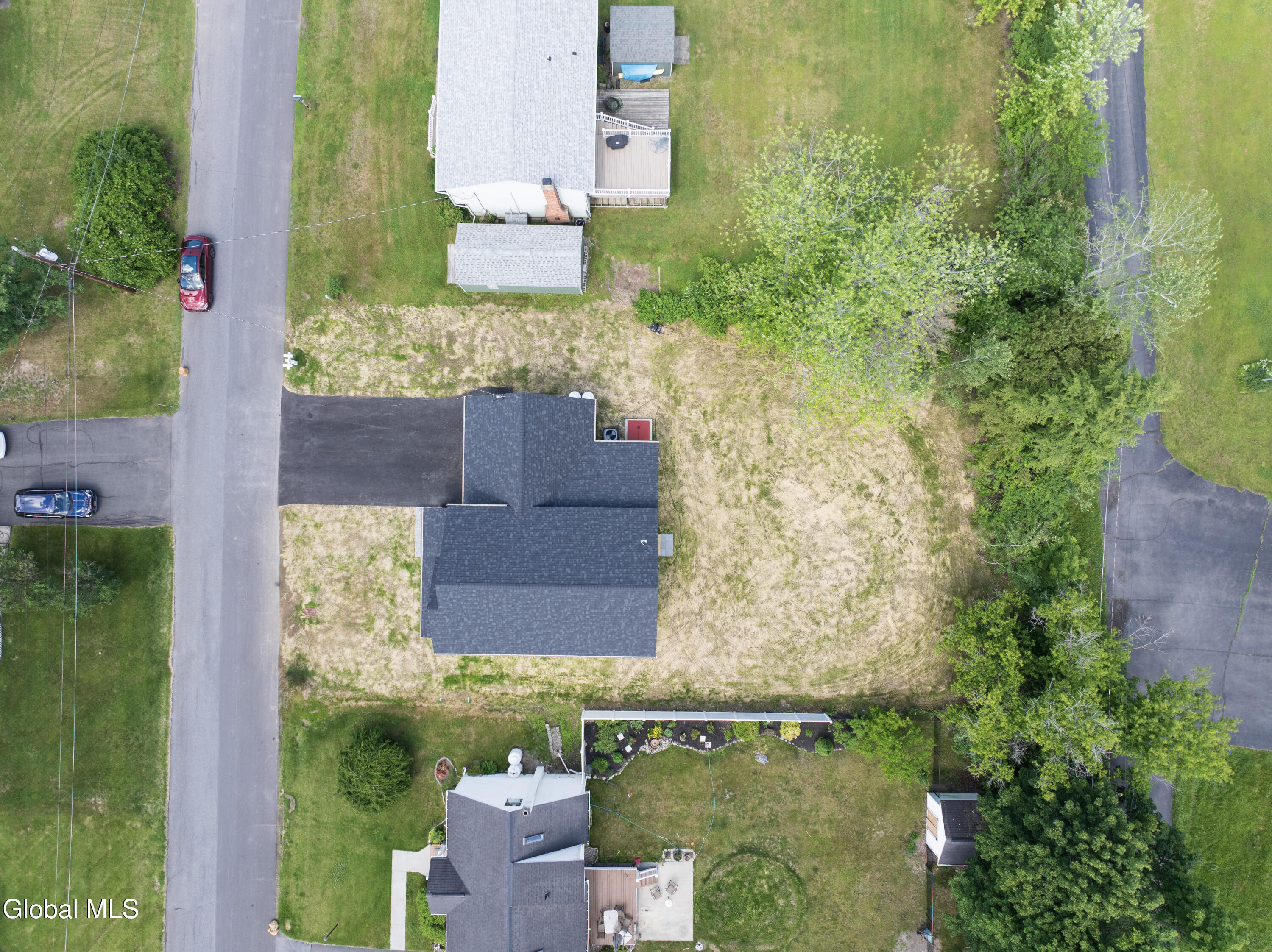 3 Dorchester Drive