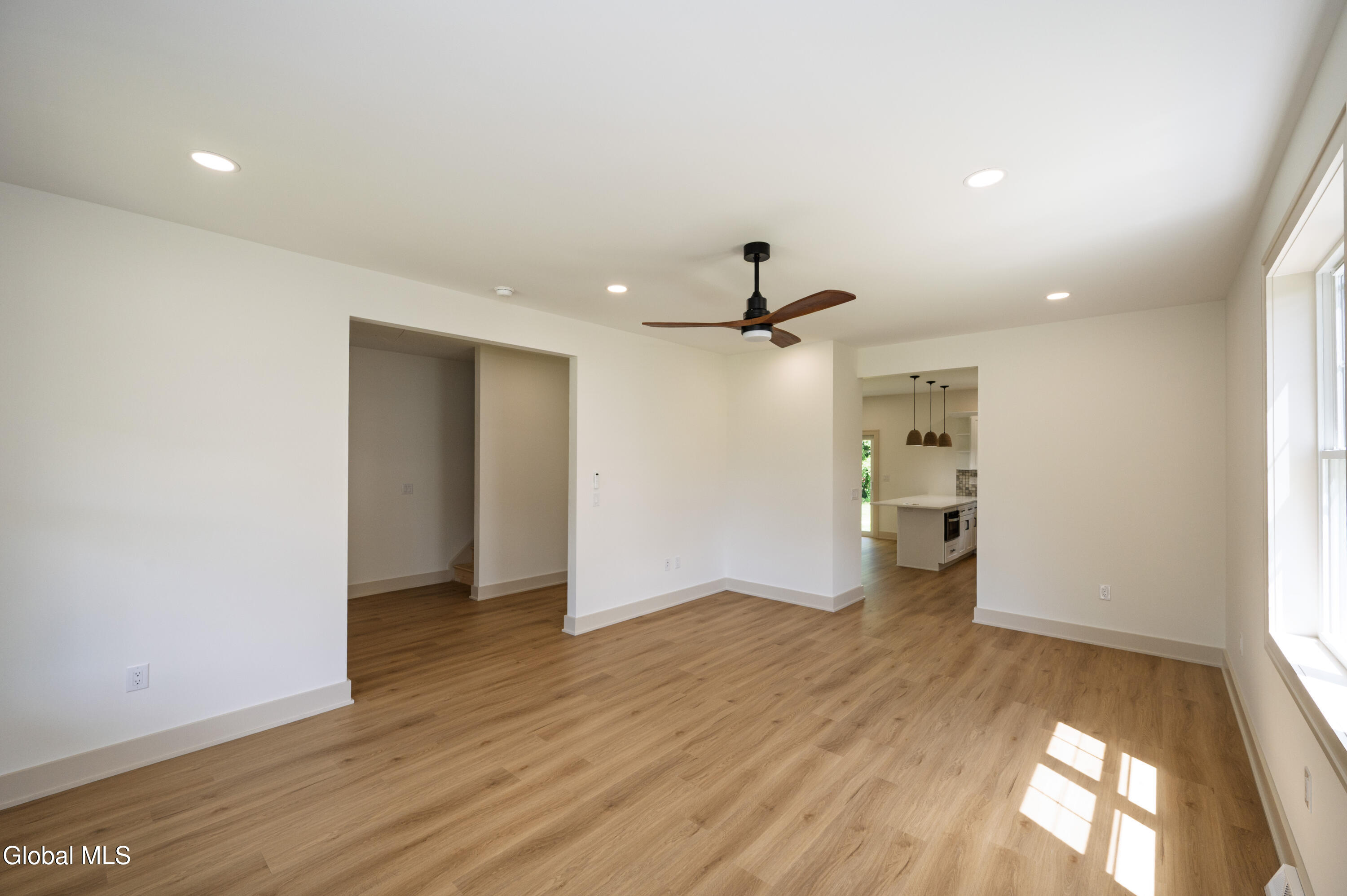3 Dorchester Drive