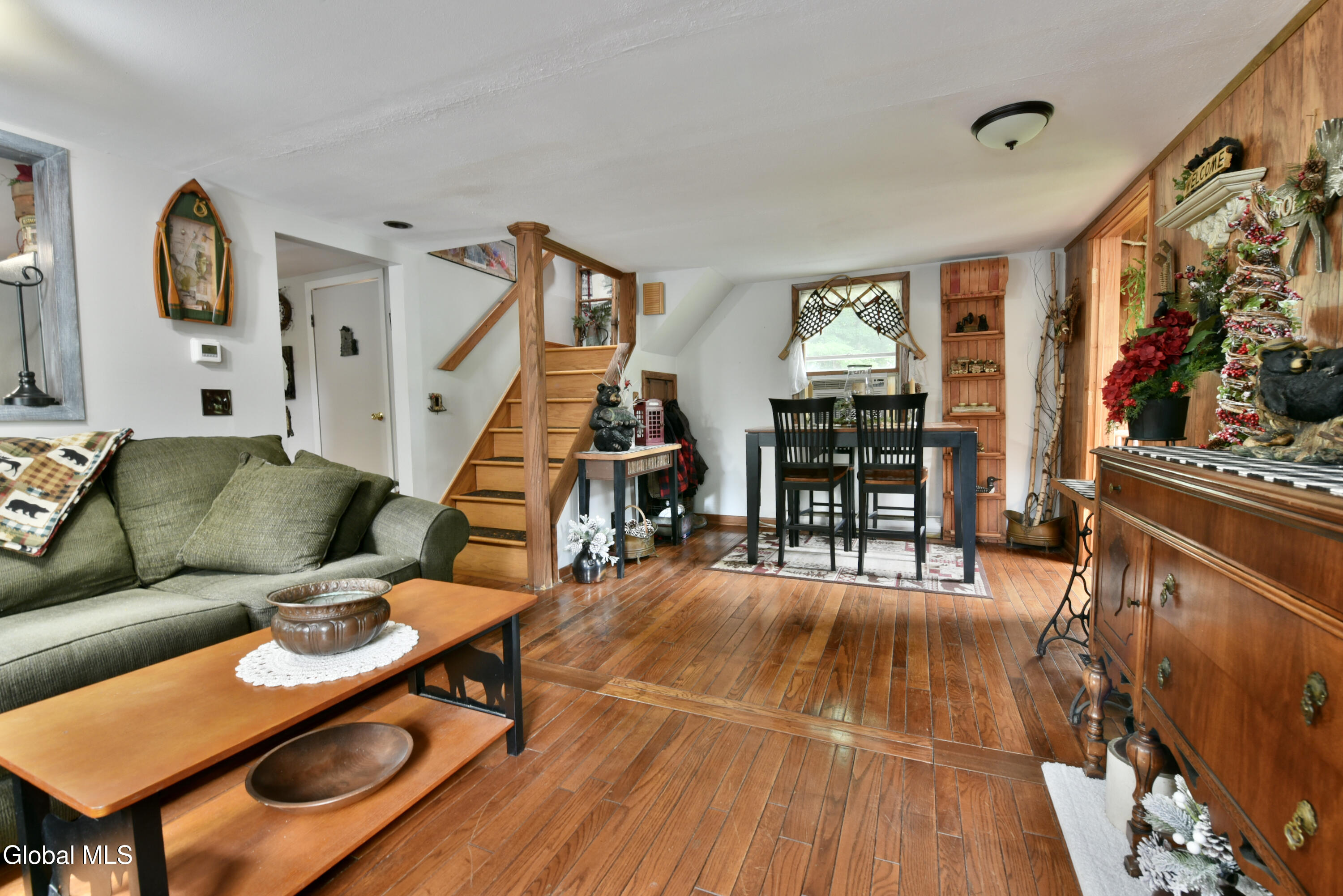 99 Greenfield Avenue