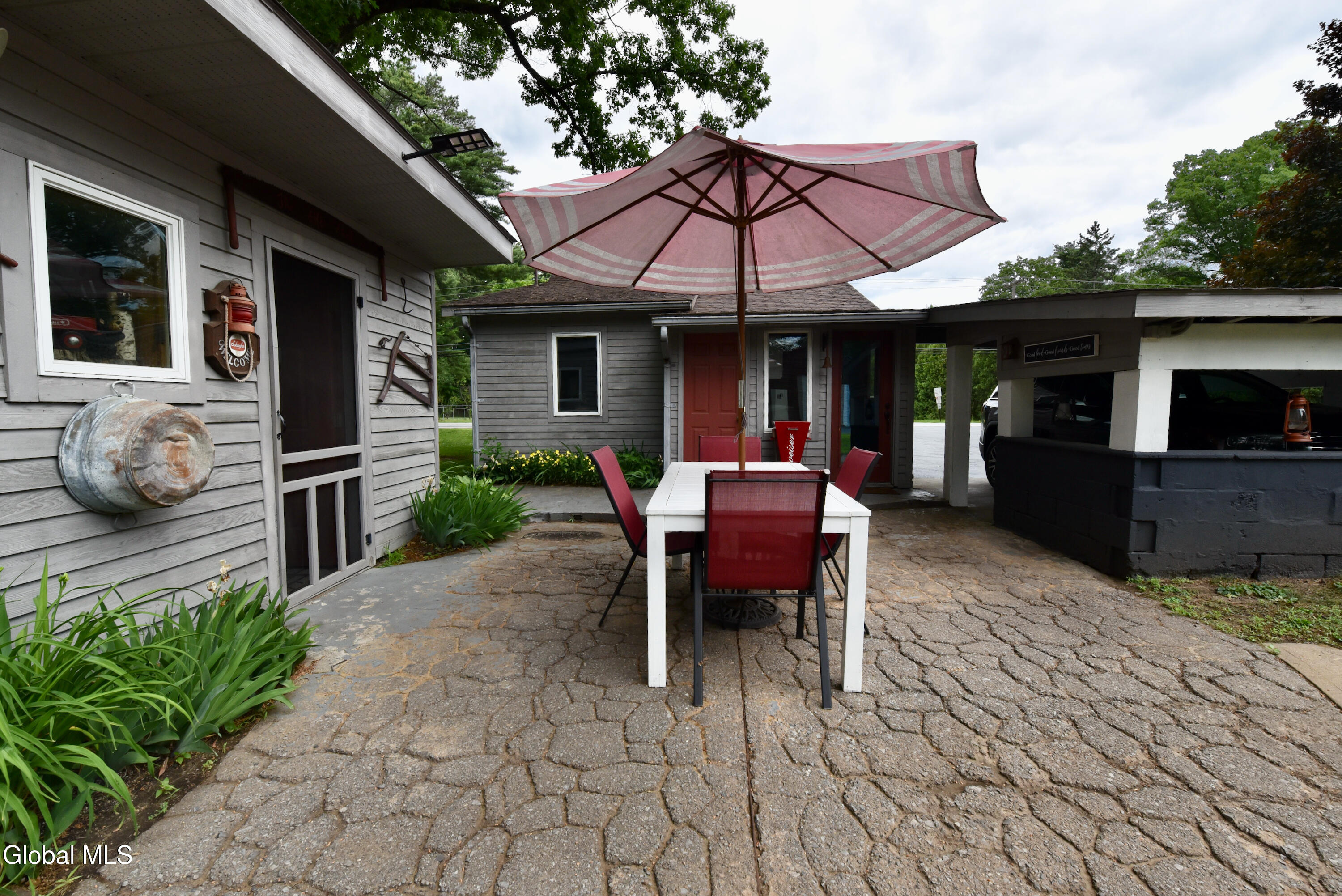 99 Greenfield Avenue