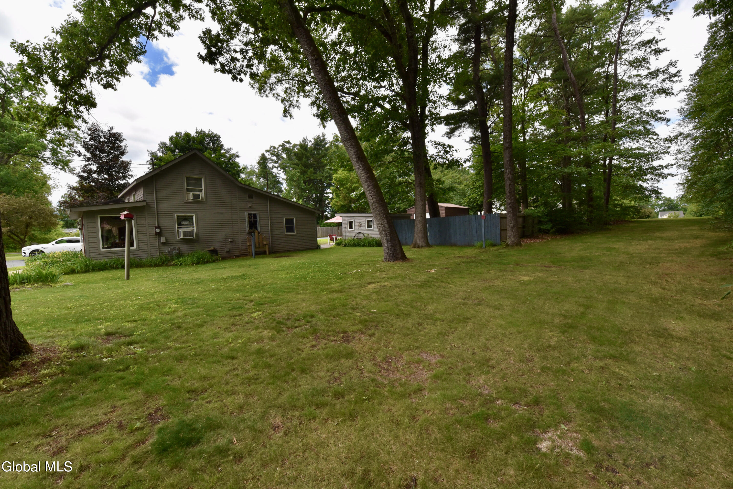 99 Greenfield Avenue