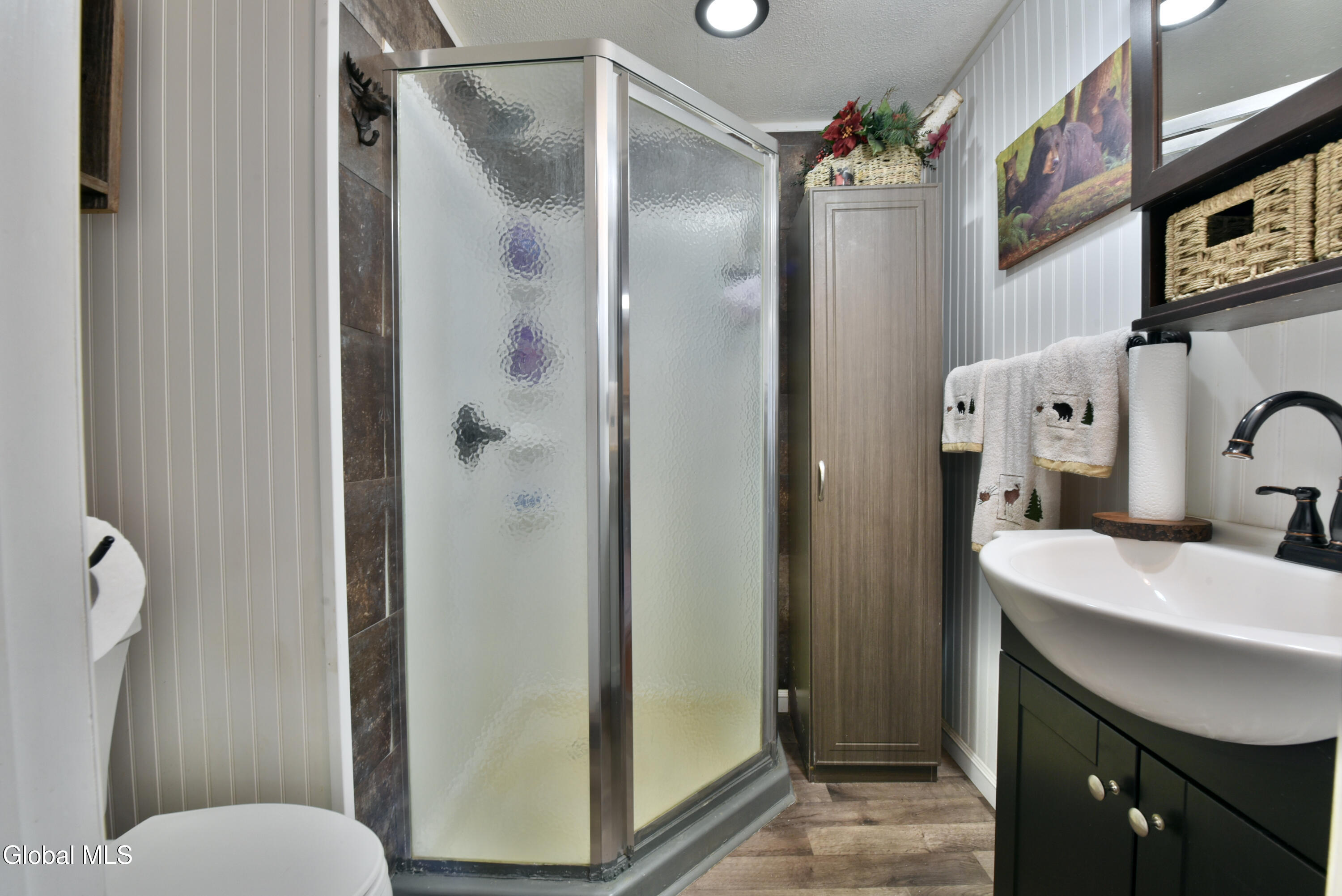 99 Greenfield Avenue