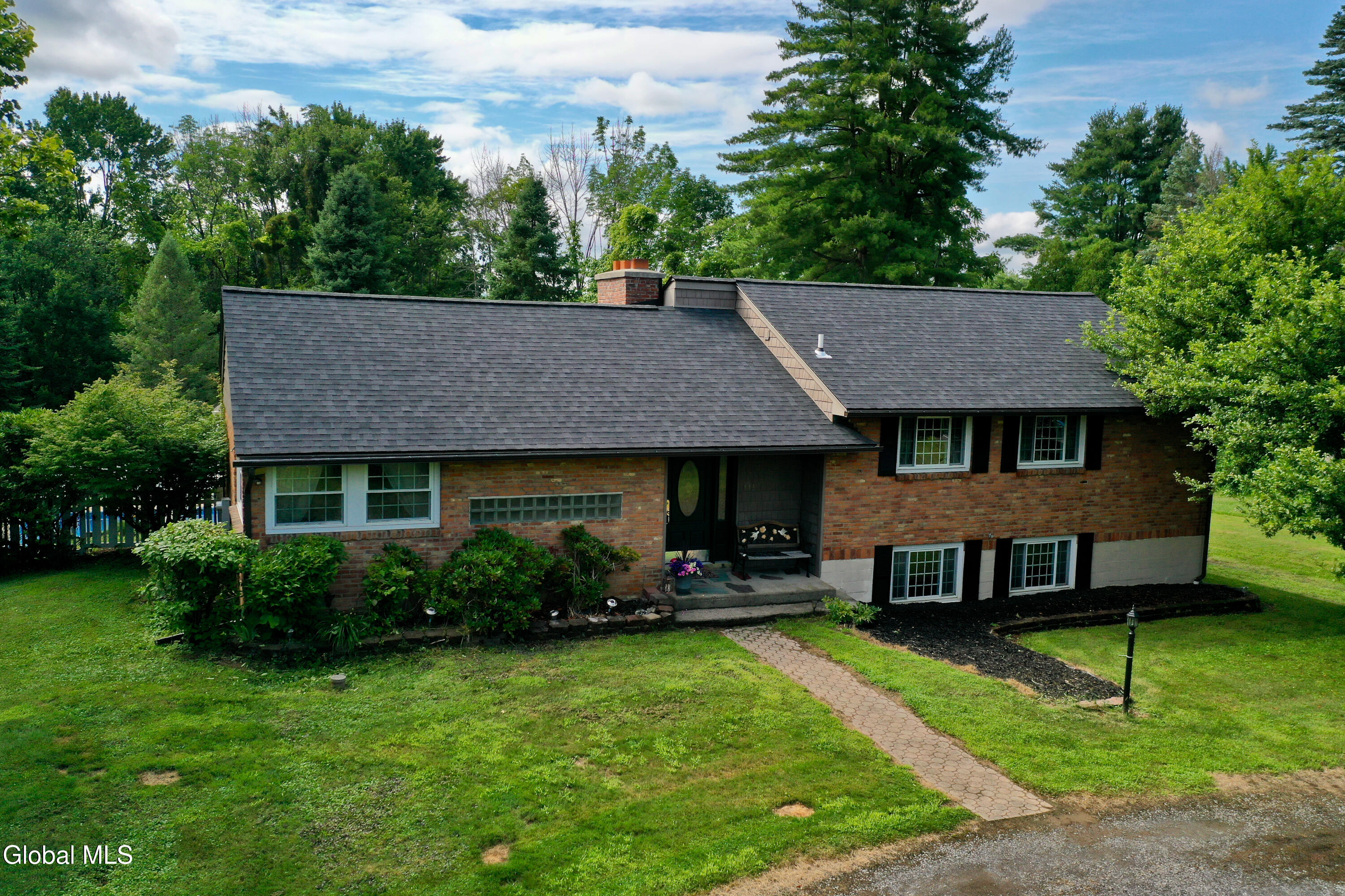 144 Ashdown Road