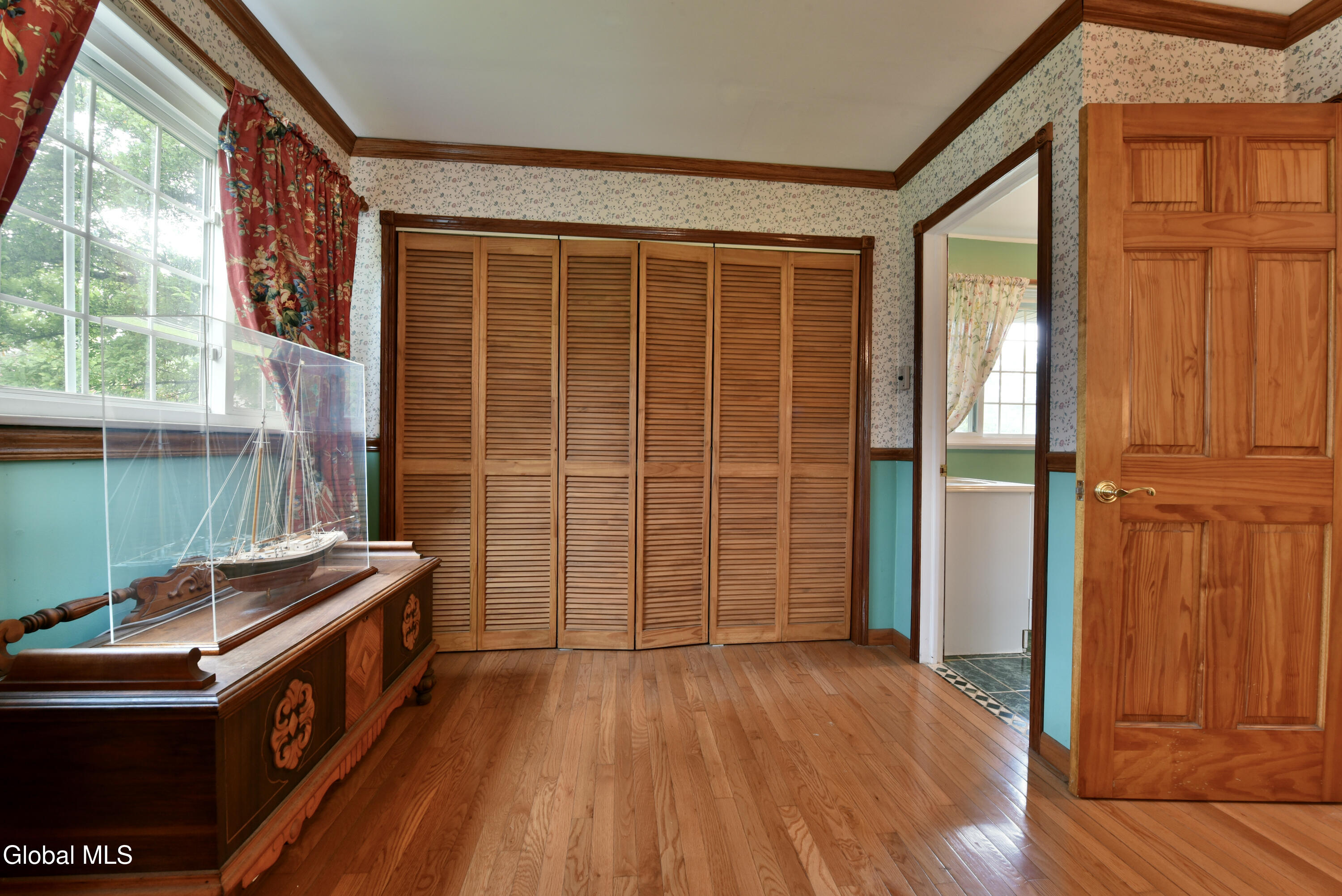 144 Ashdown Road