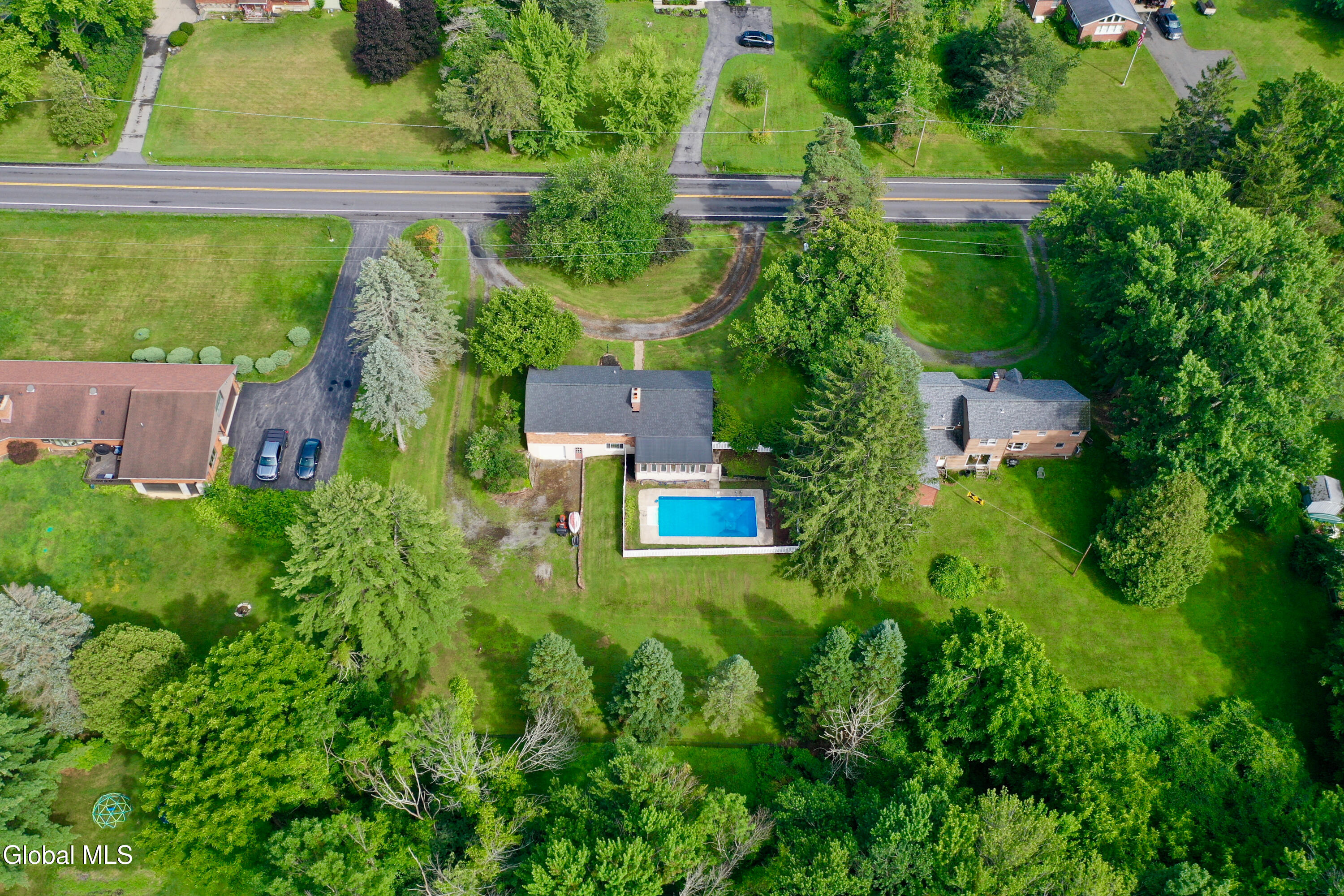 144 Ashdown Road
