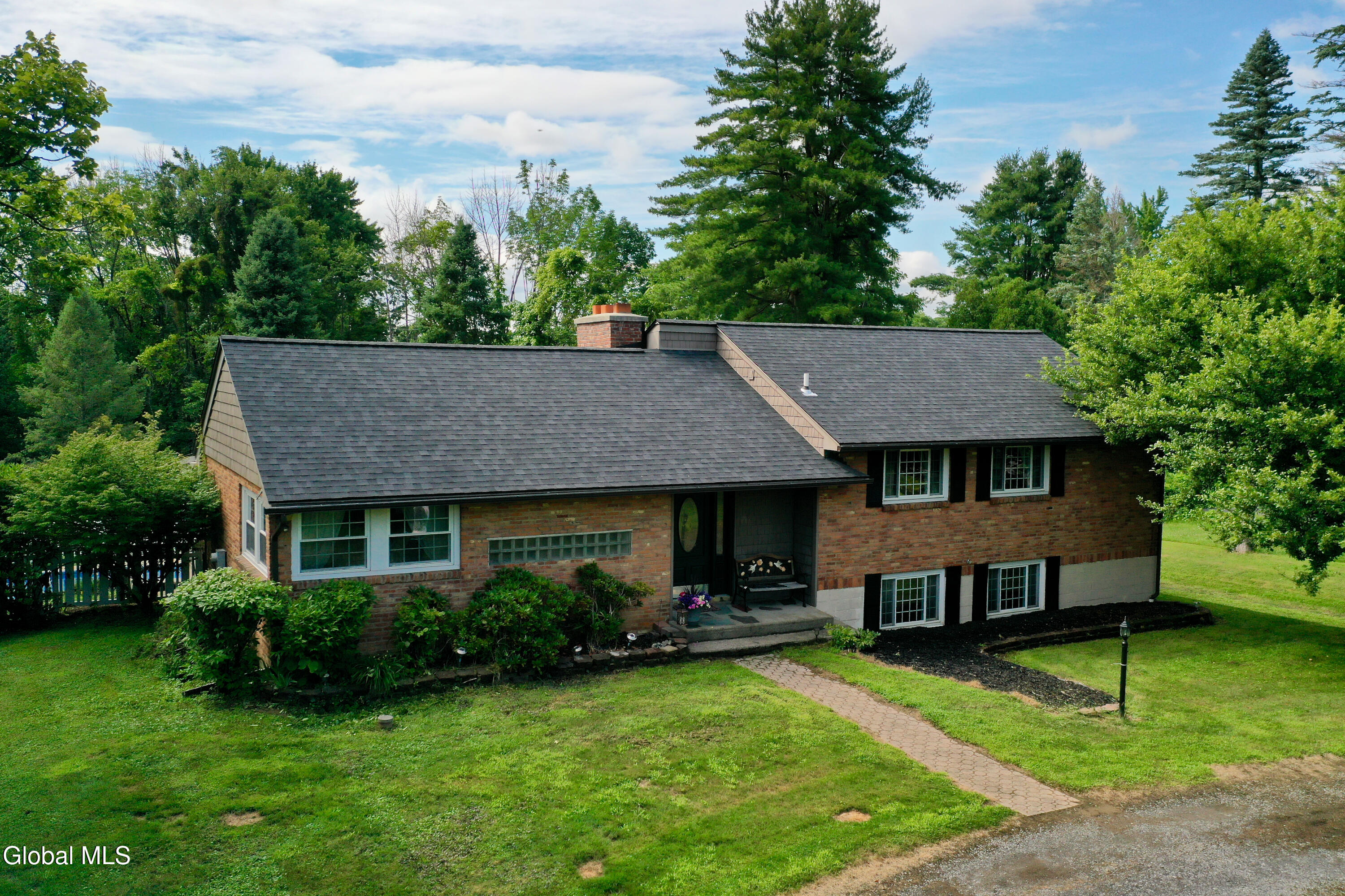 144 Ashdown Road