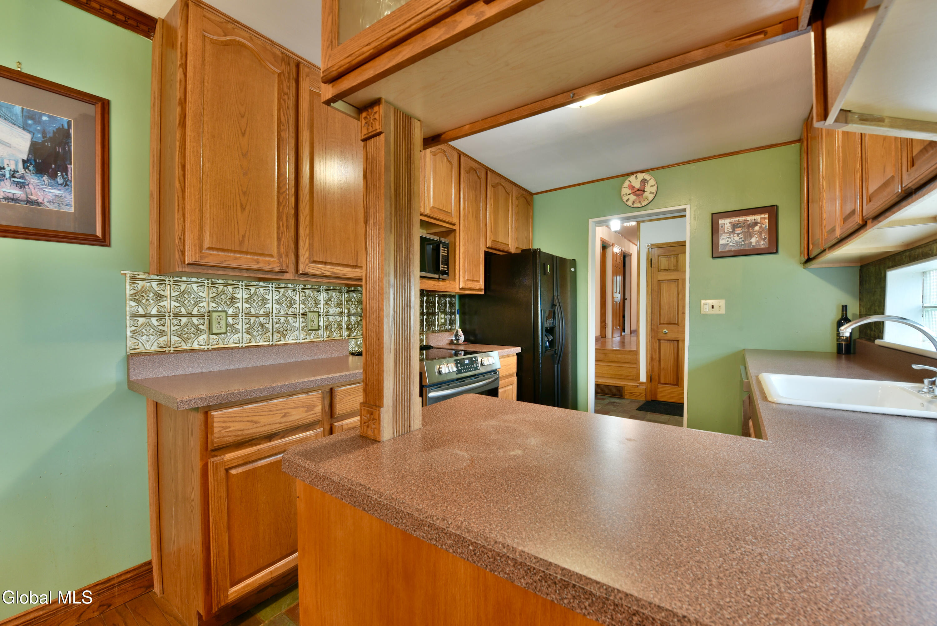 144 Ashdown Road