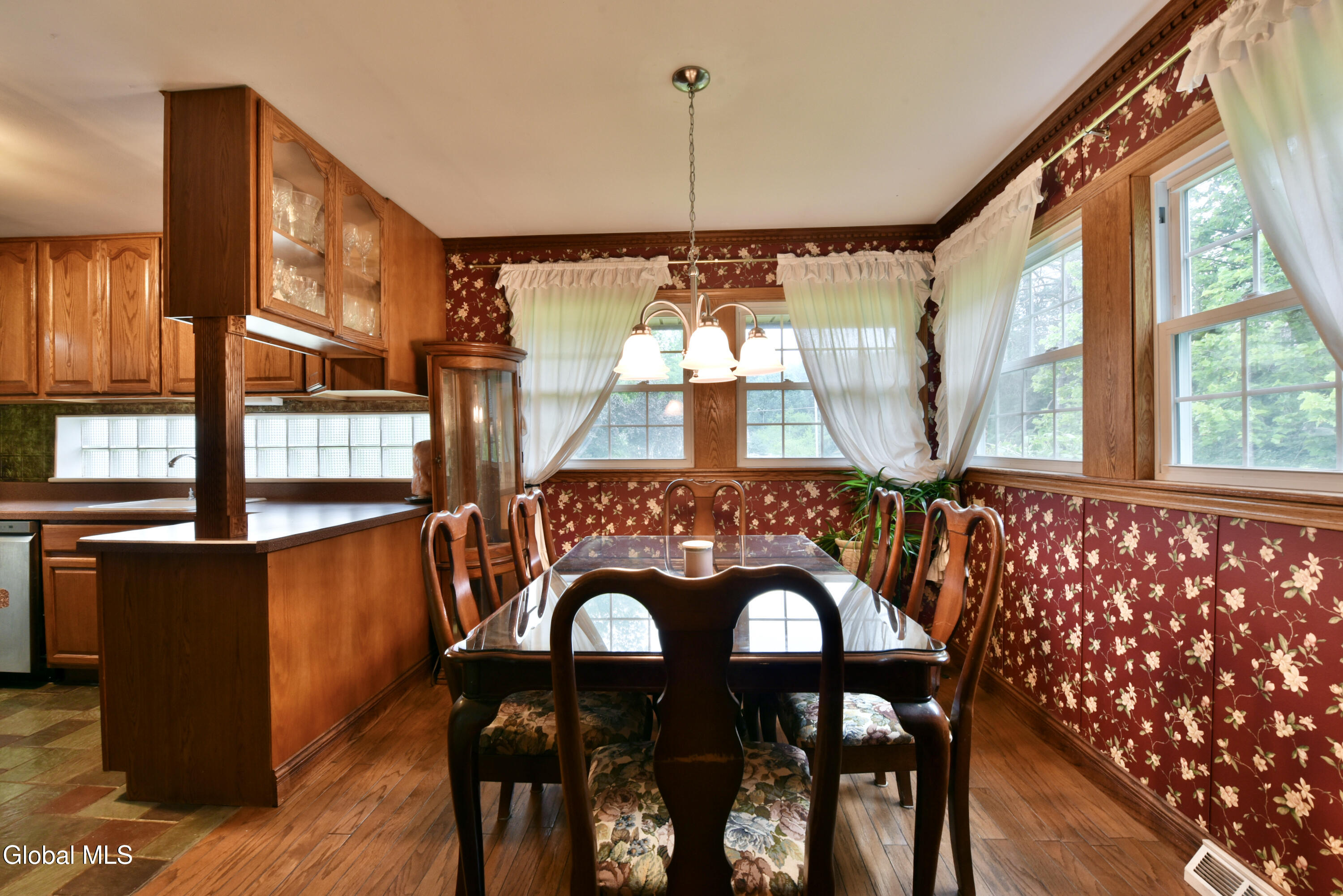 144 Ashdown Road