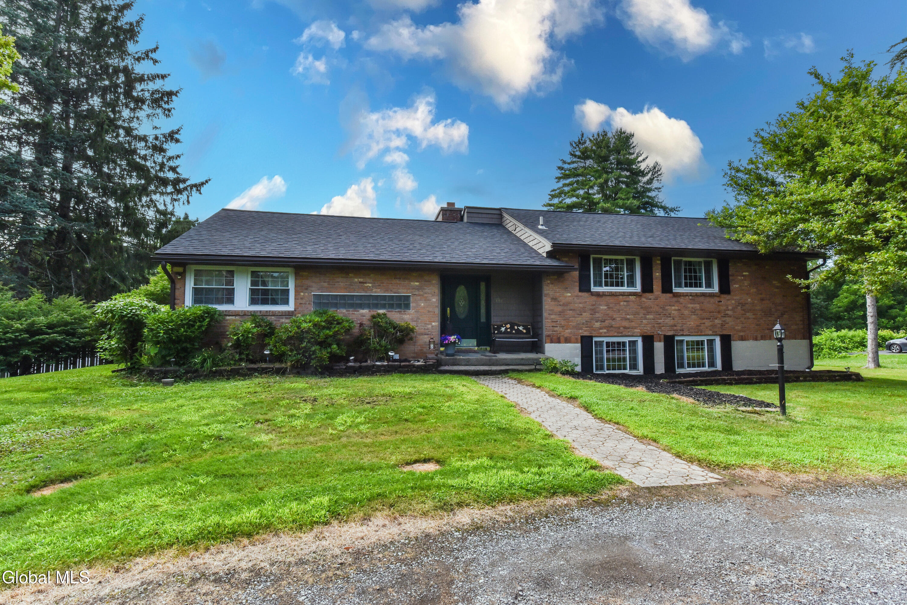 144 Ashdown Road