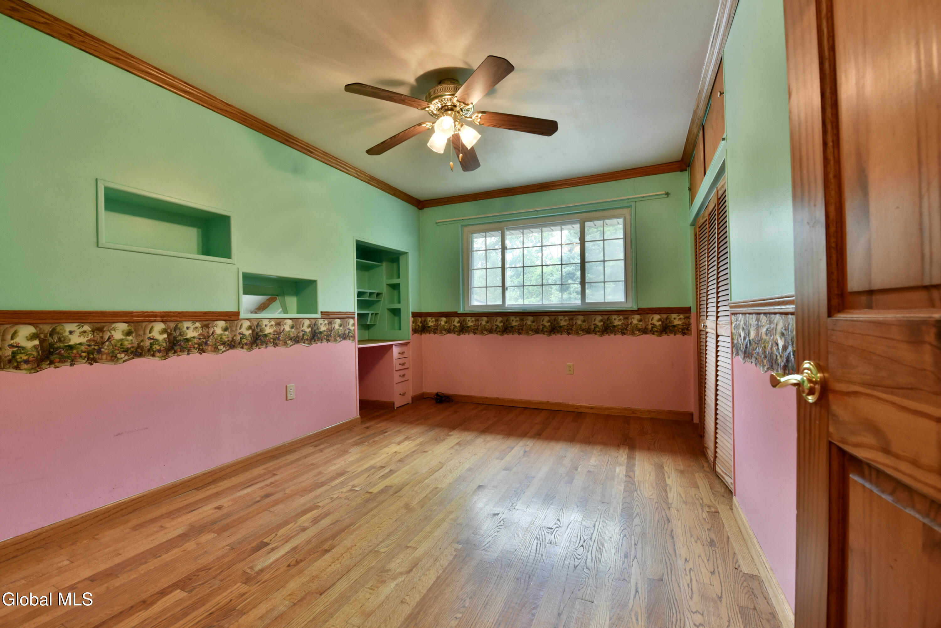 144 Ashdown Road