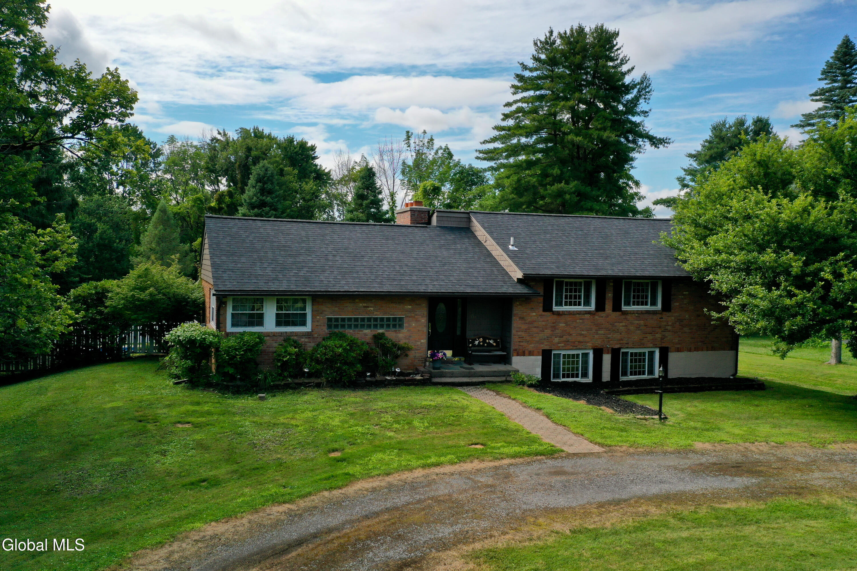 144 Ashdown Road
