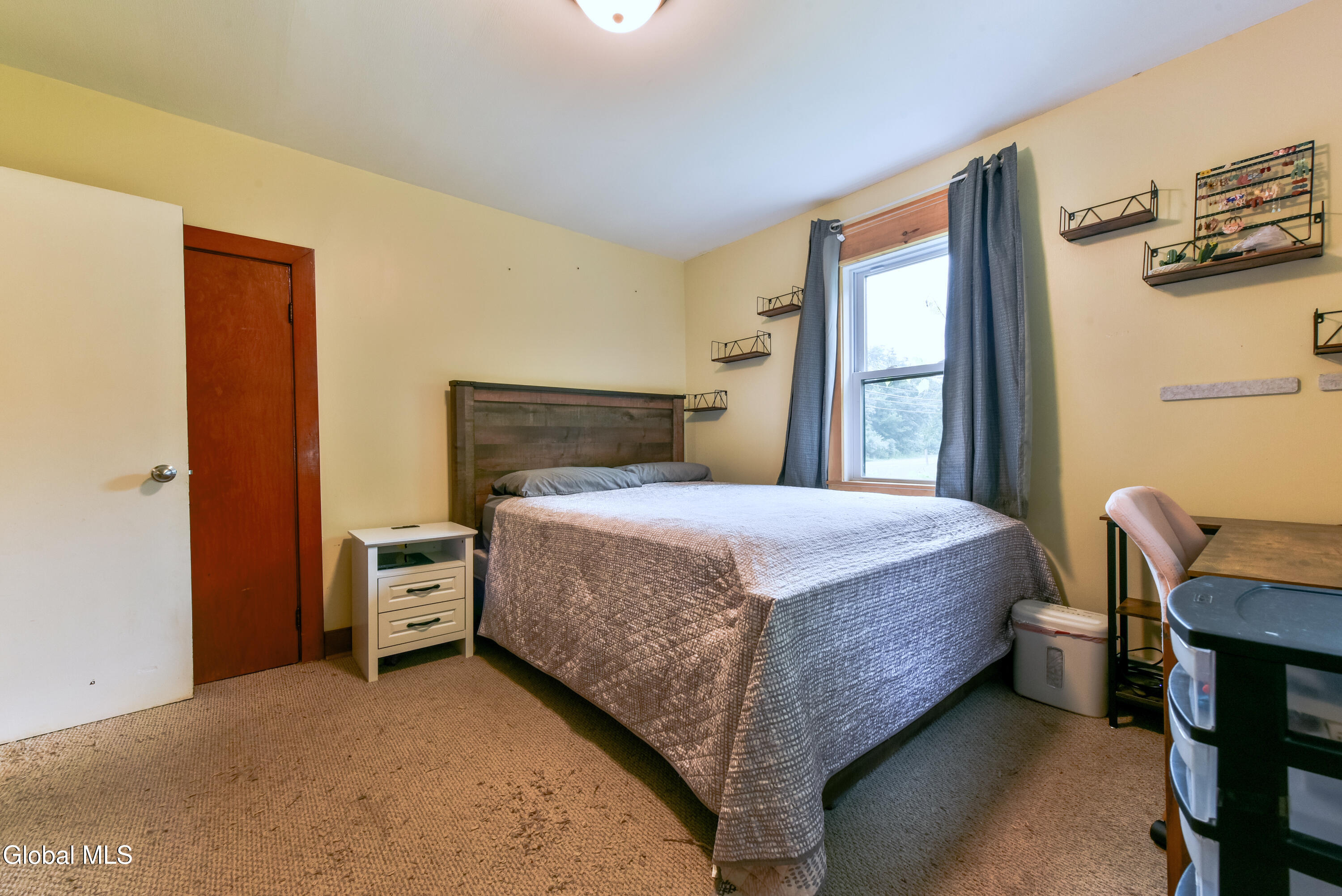 54 E River Drive