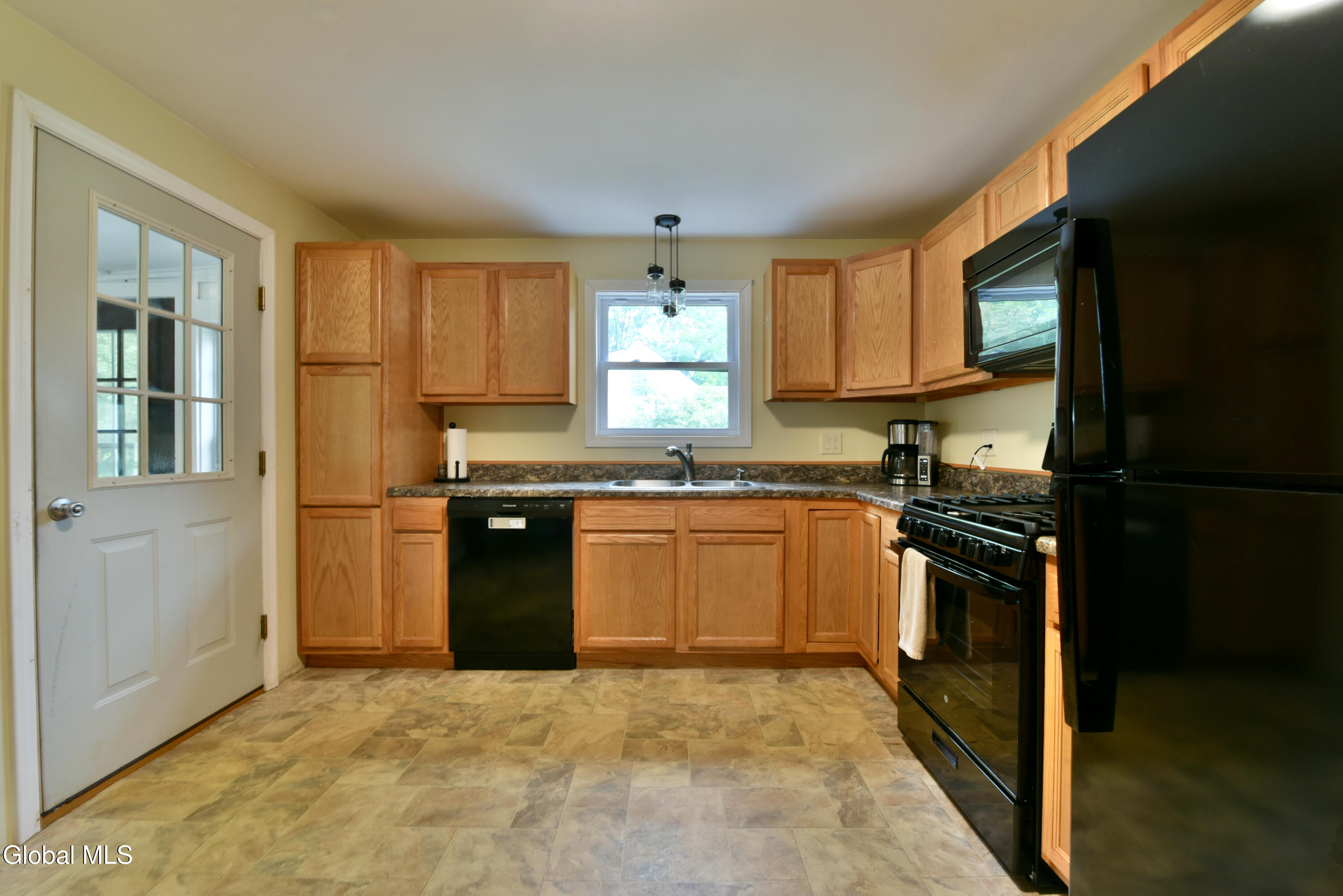 54 E River Drive