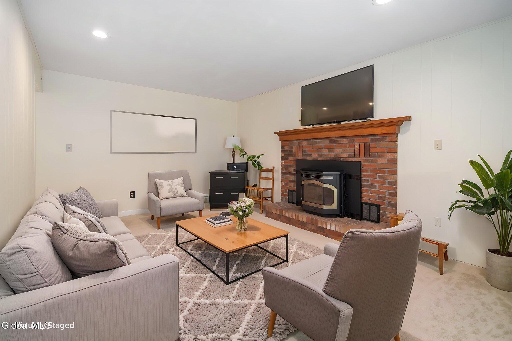 20 BellFlower Road