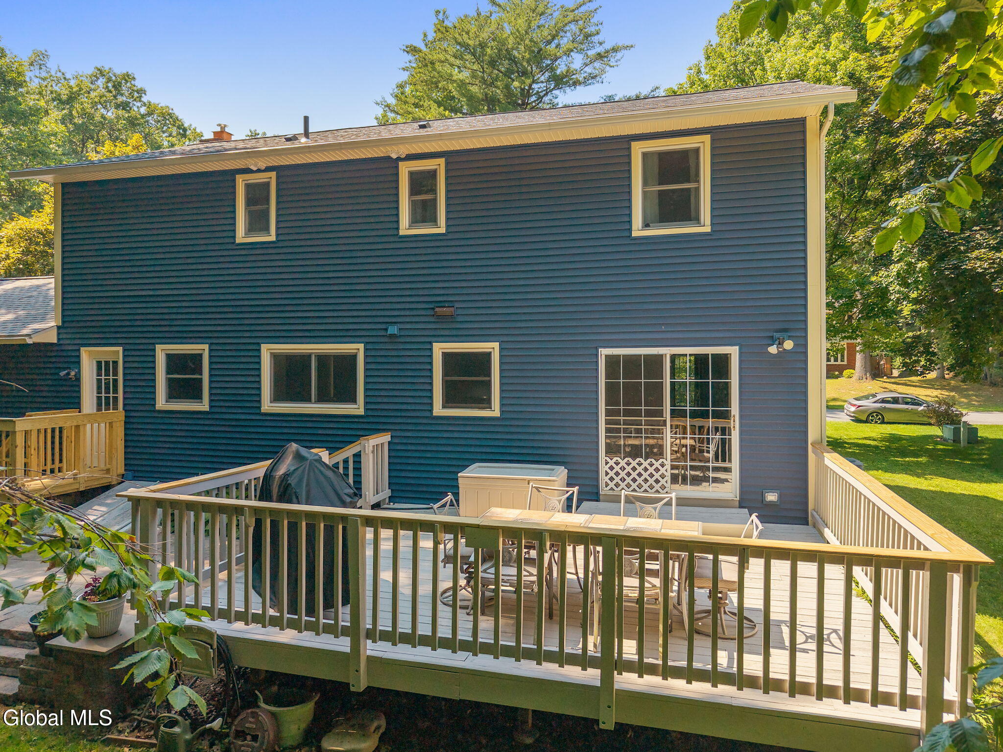20 BellFlower Road