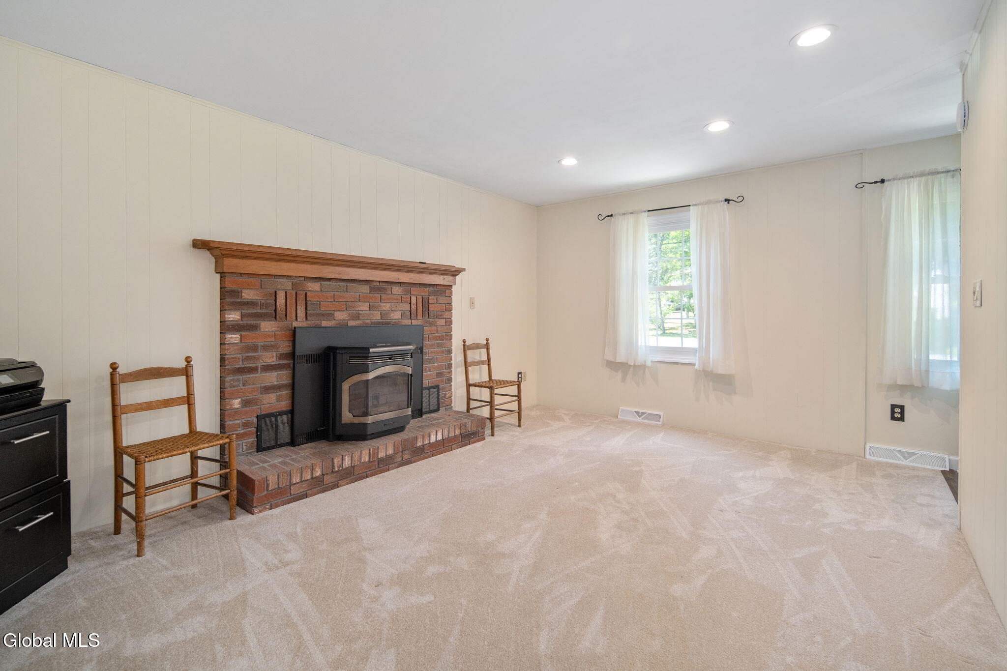 20 BellFlower Road