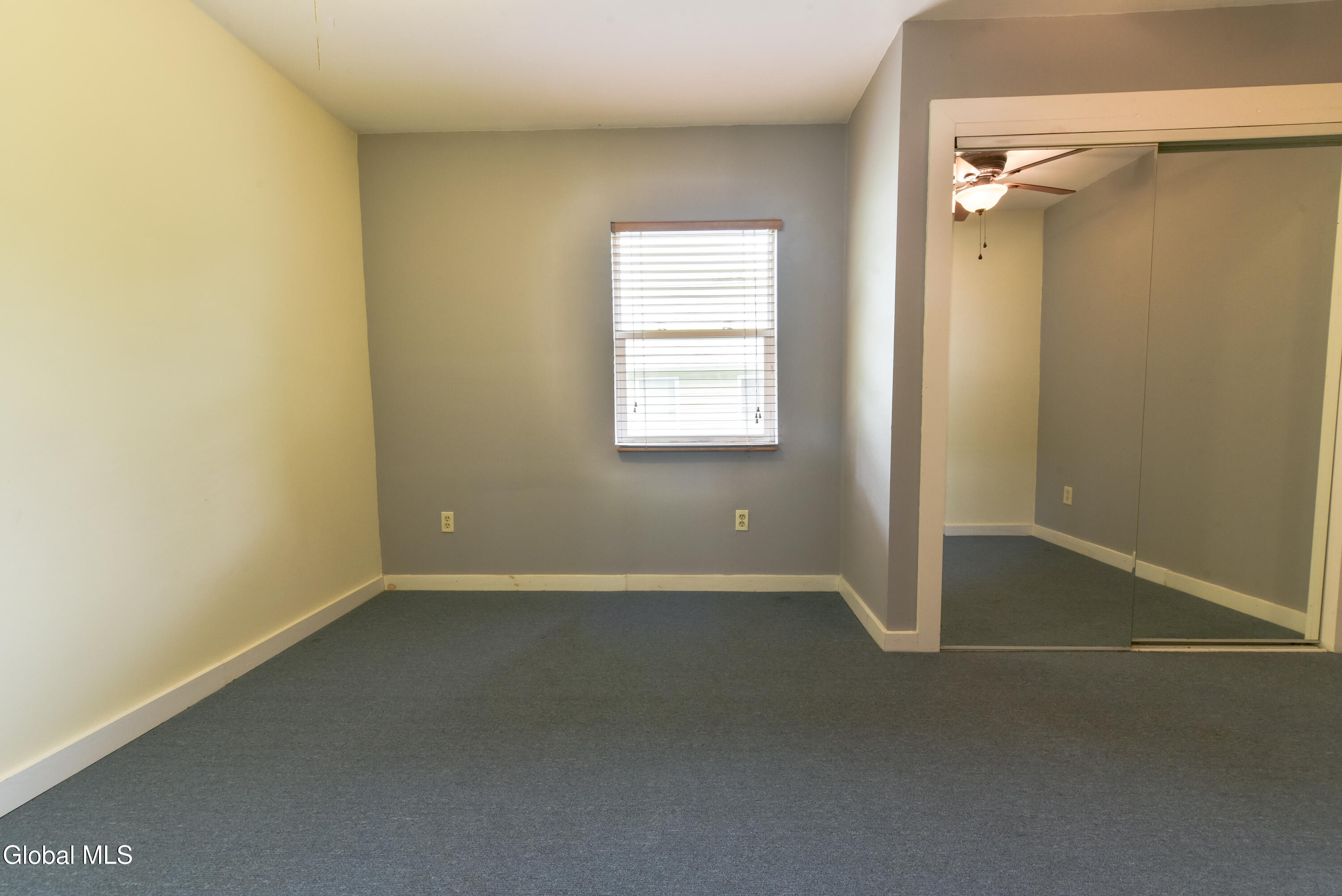 5877 Lake Road