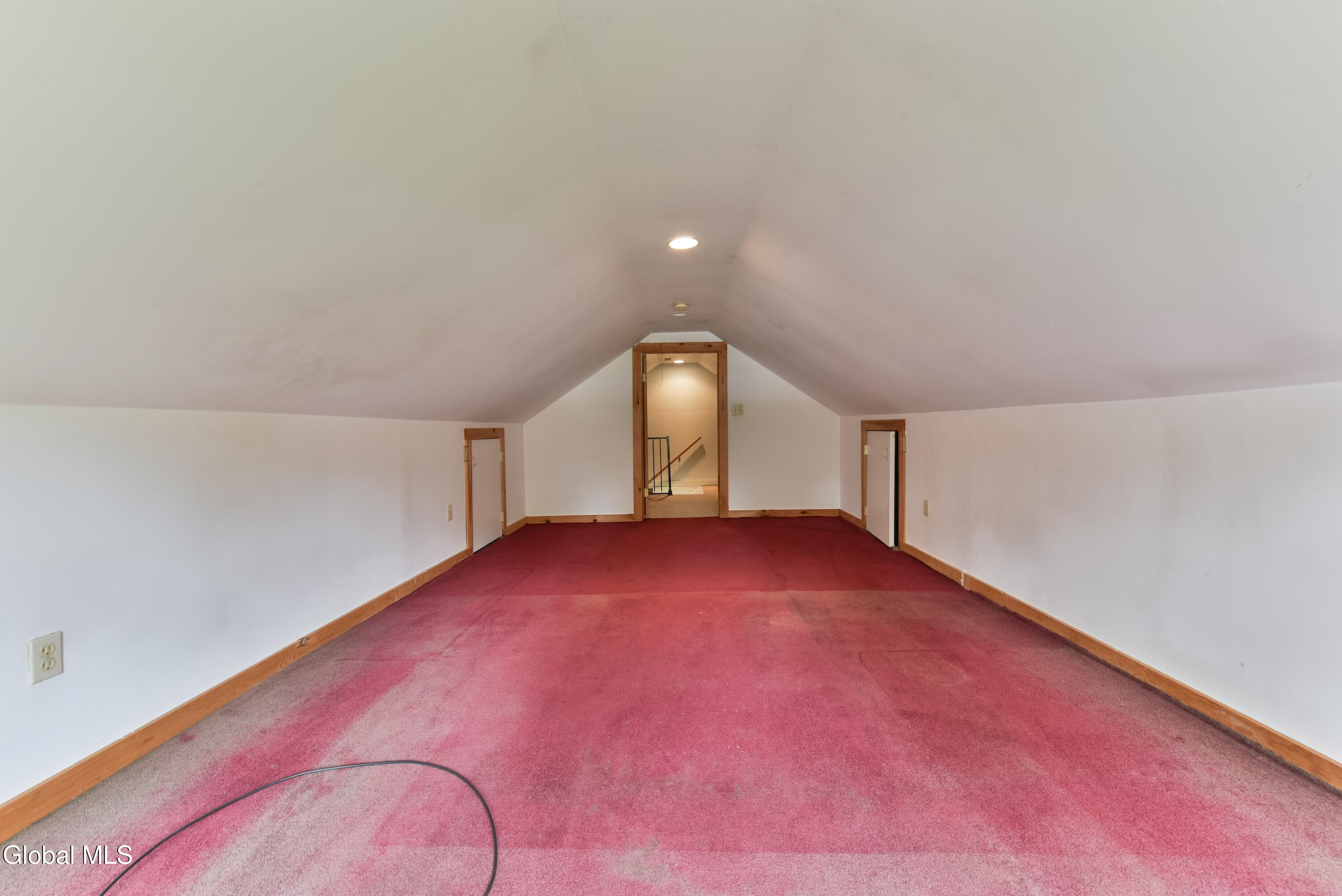 5877 Lake Road