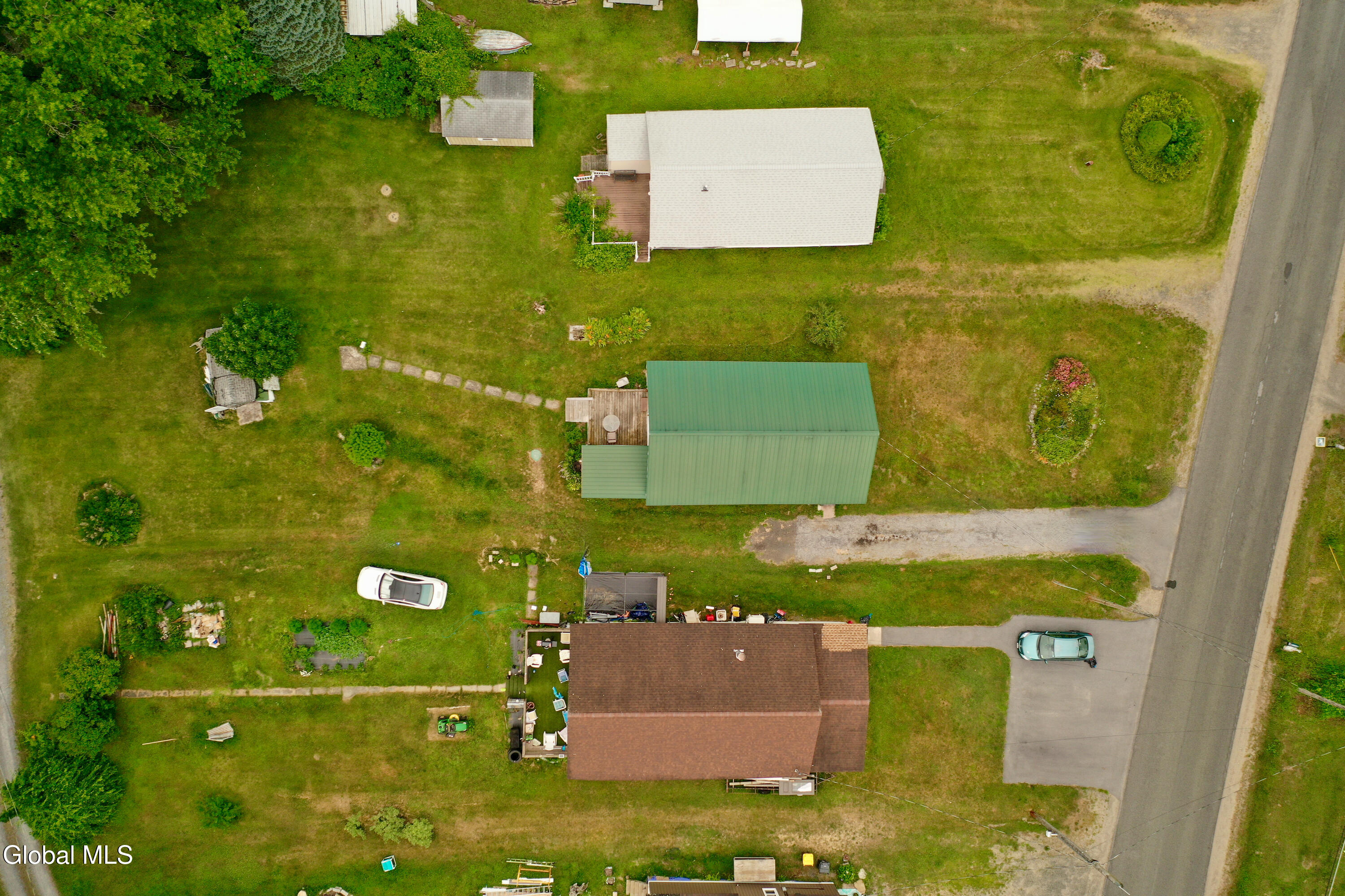5877 Lake Road