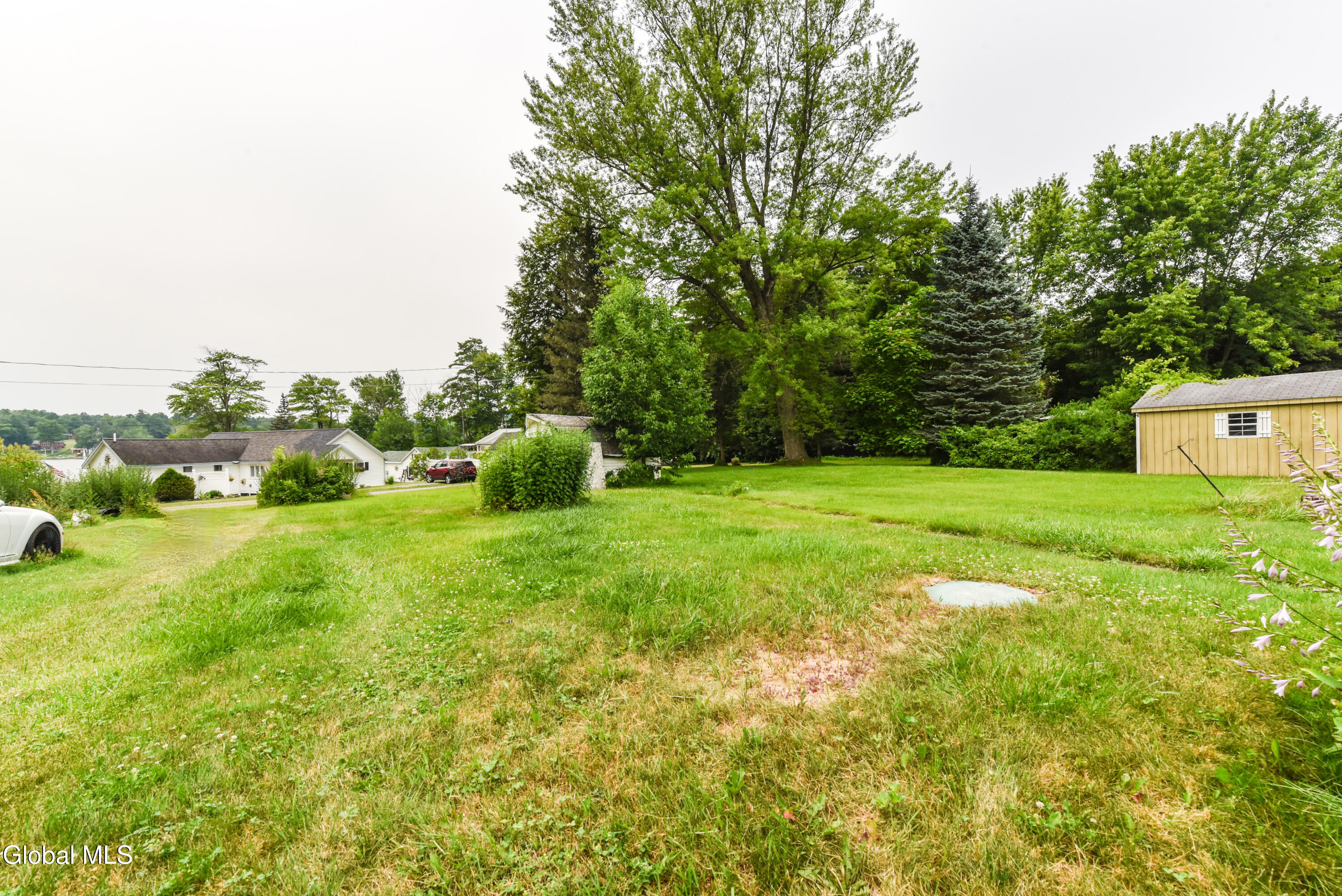 5877 Lake Road